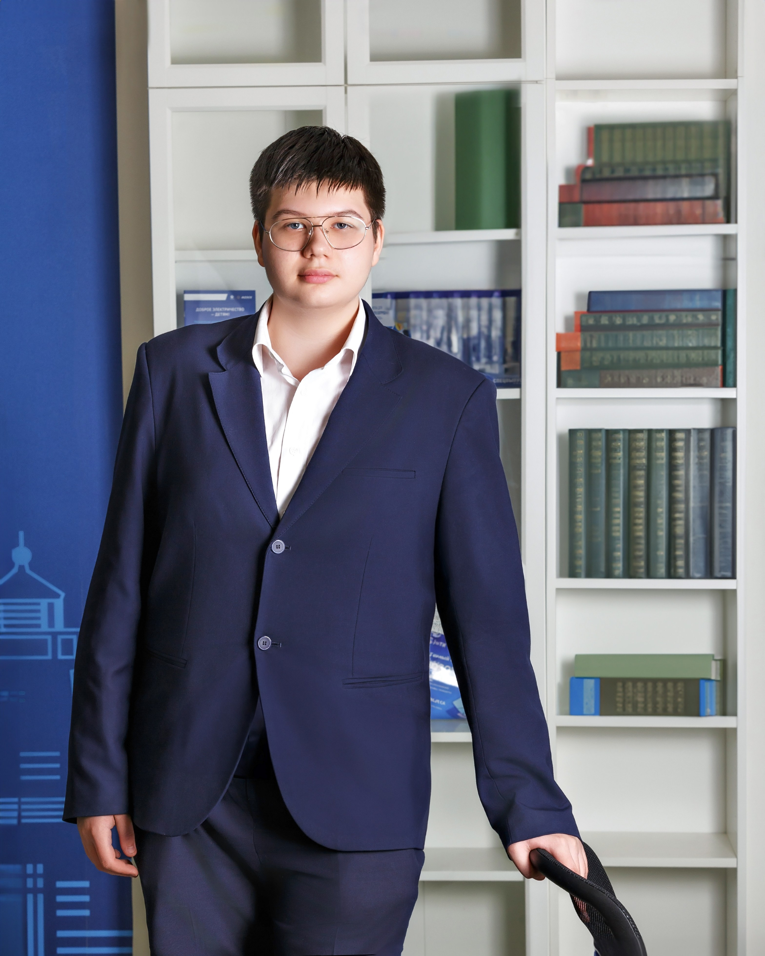 Выпускной альбом для 9 Класса. Выпускные альбомы и школьный фотограф в Подольске, Троицке, Щербинке, Москве и Московской области