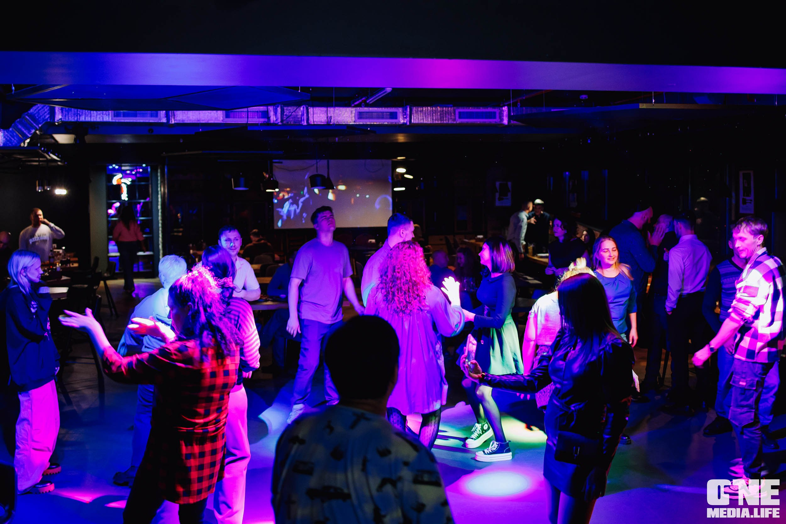 Фотоотчет с вечеринки в Barre. One Media Life: фоторепортажи, фотоотчеты с мероприятий и заведений