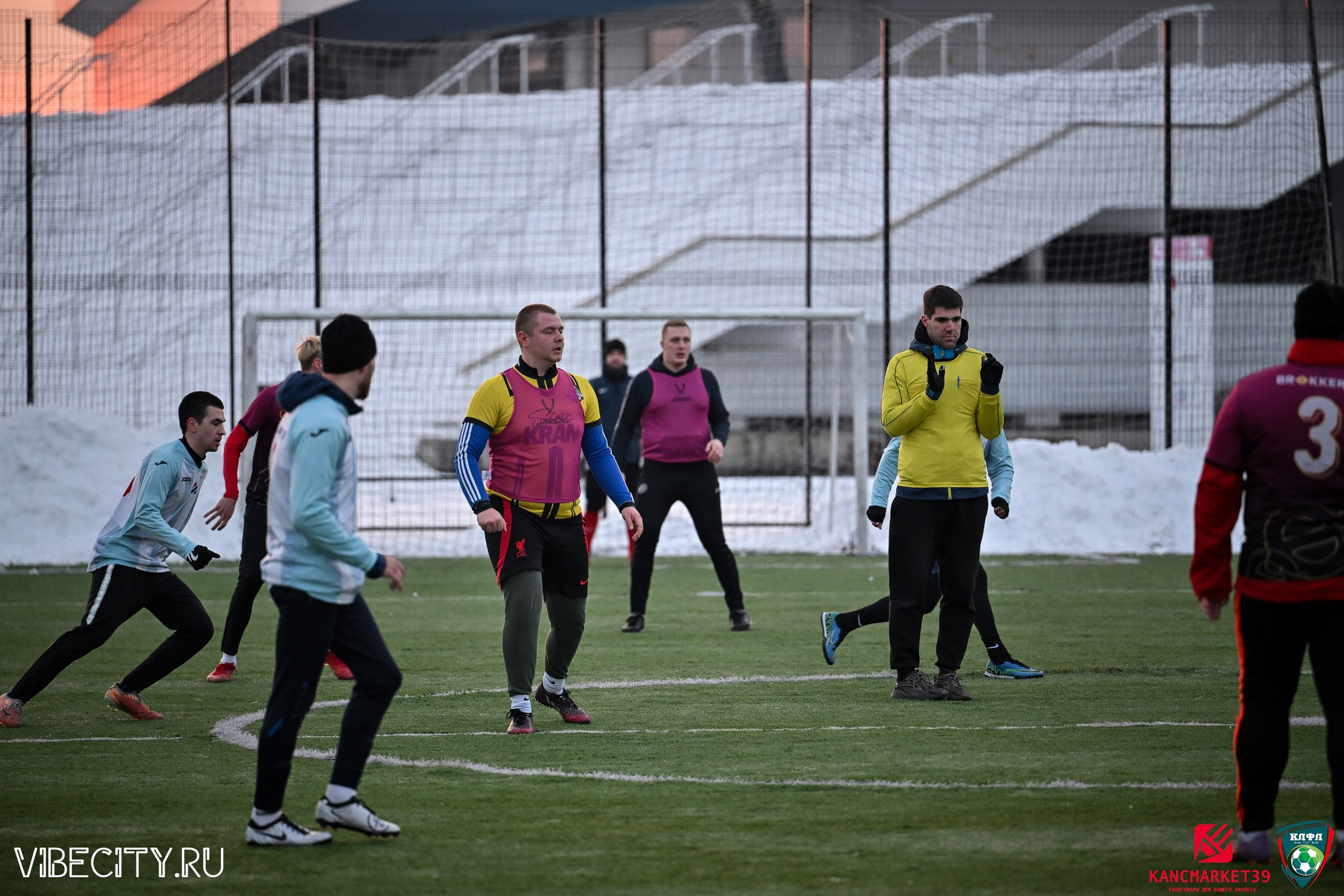 Калининградская Любительская Футбольная Лига, Премьер лига 14 тур, Бауцентр-Пивной двор. VIBECITY.RU Вайб Сити Ру Фоторепортажи Фотоотчеты Калининград