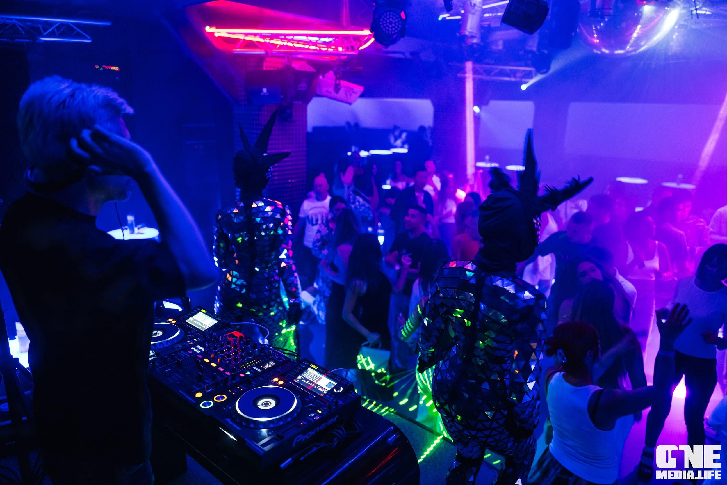 Фоторепортаж из РК Планета. One Media Life: фоторепортажи, фотоотчеты с мероприятий и заведений