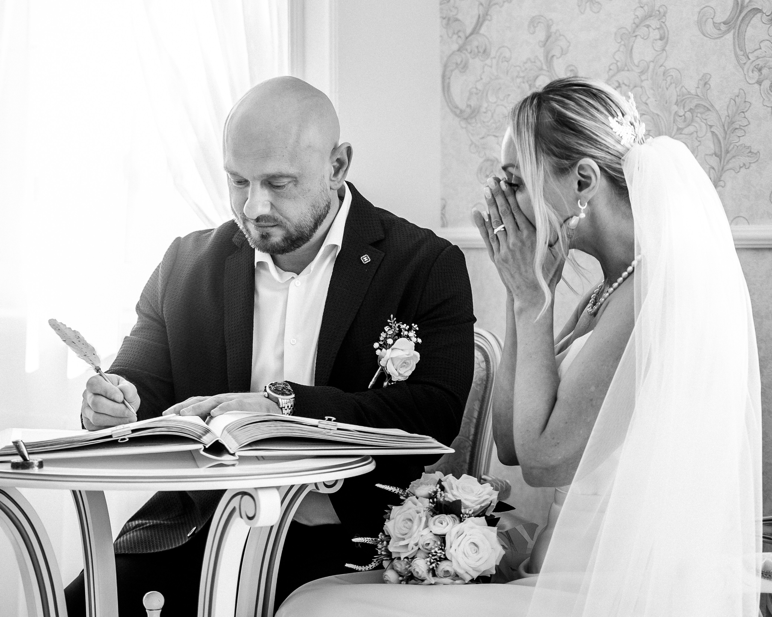 Регистрация в городе Петергоф. Свадебная фотосессия.