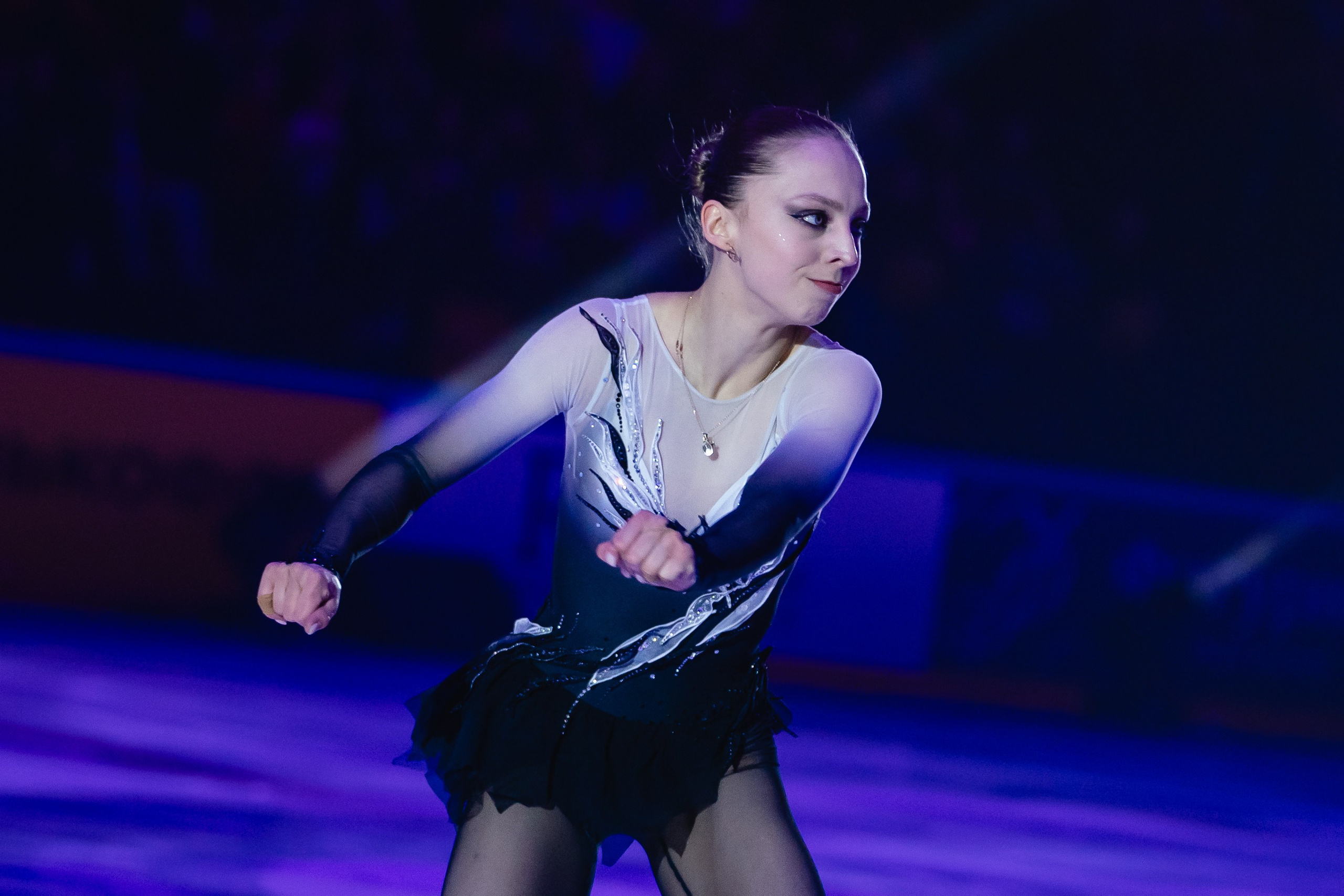 Шоу «Чемпионы на льду» в Новосибирске. Воробьева Ксения — Спортивный и танцевальный фотограф Новосибирск