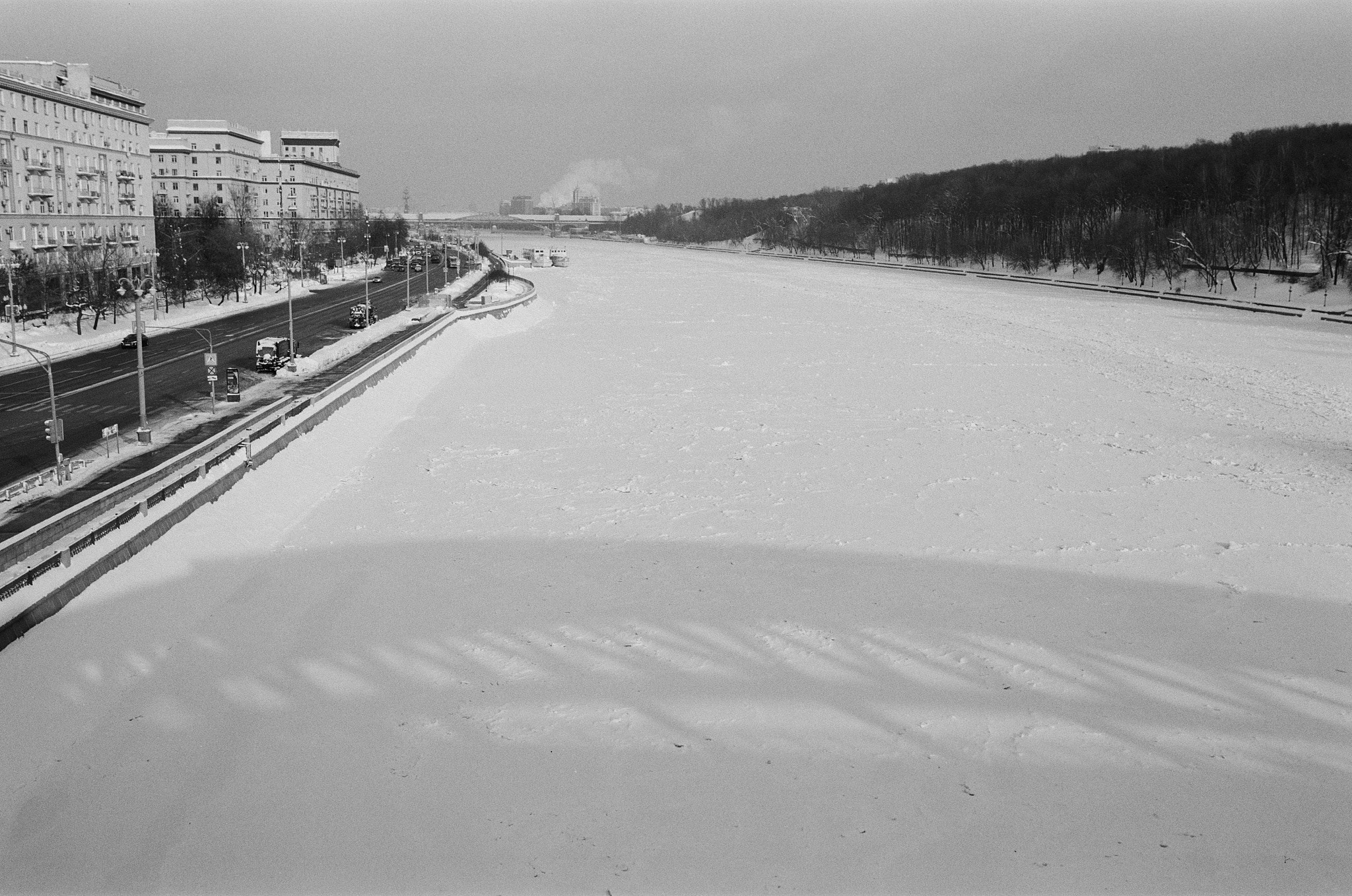 Знакомство с новой пленкой Rollei Blackbird