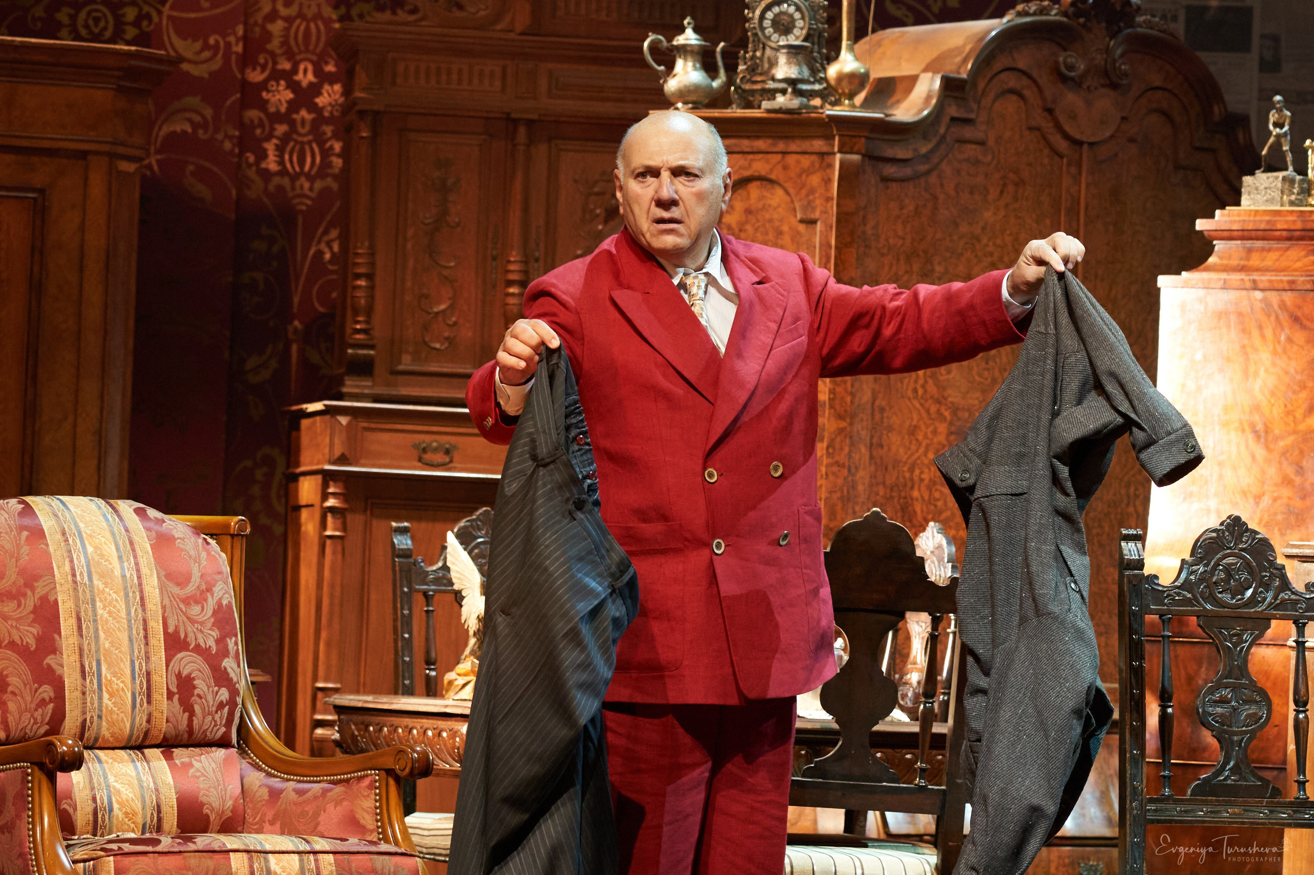 «Иван Васильевич» — премьера, открывшая сотый сезон Театра Сатиры. Фотограф Евгения Турушева