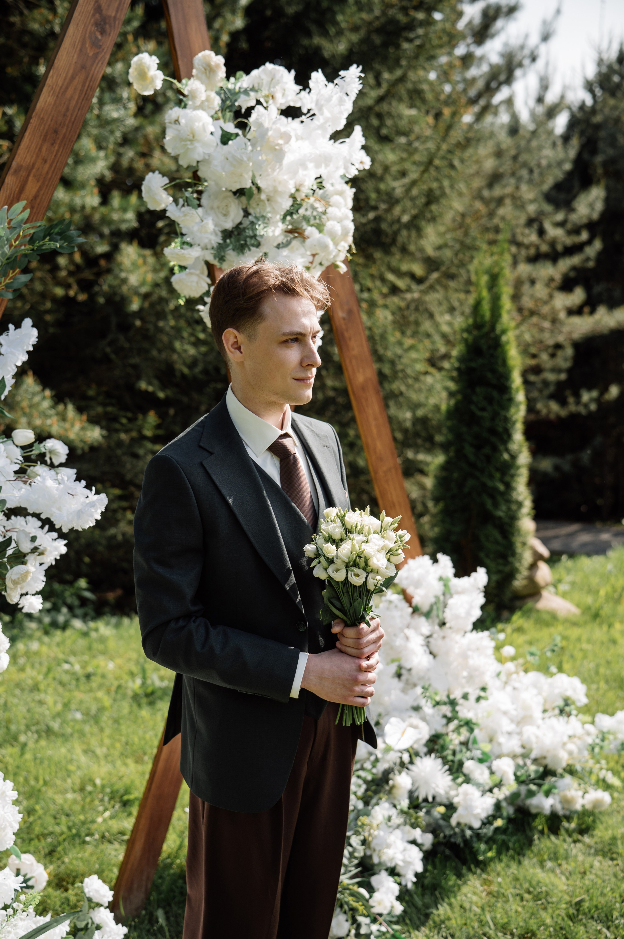 Свадебная фотосессия пары в Агроусадьбе Дачка бай