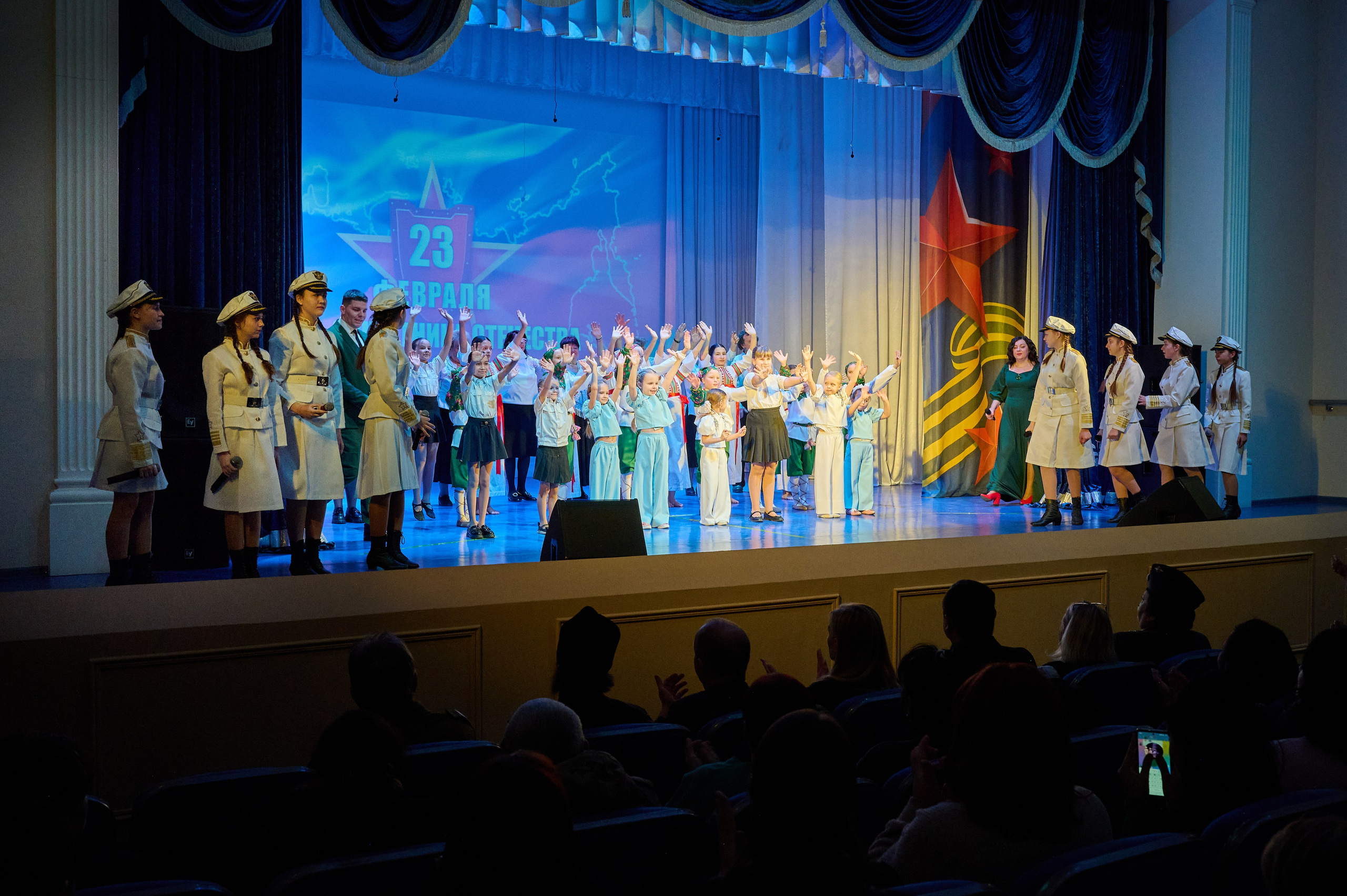 23 февраля Марьина роща. Жизнь курорта Кабардинка в фотографиях