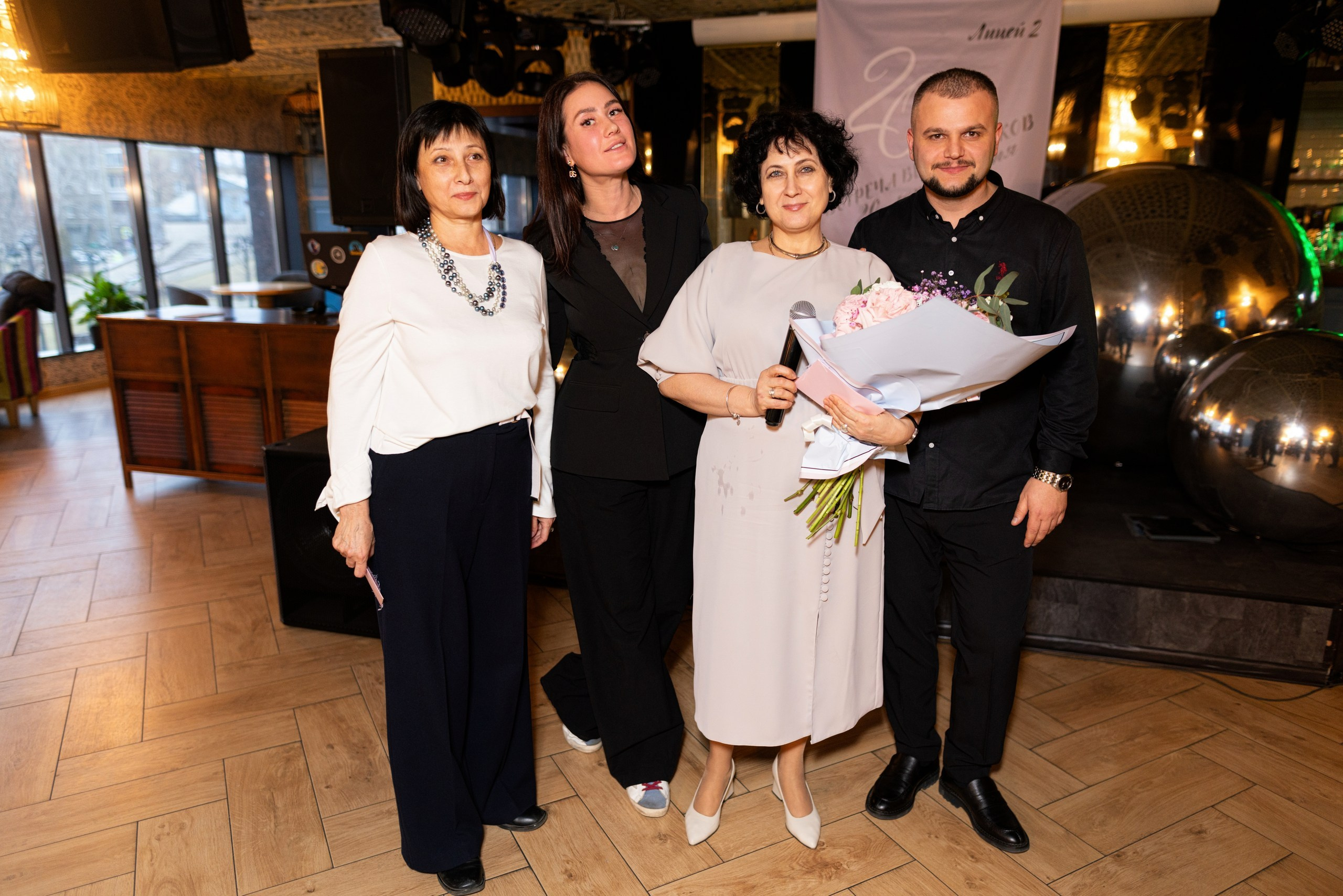 Встреча выпускников лицея № 2 г. Воронежа. 20 лет спустя. Дмитрий Шульгин, портретный фотограф в Воронеже