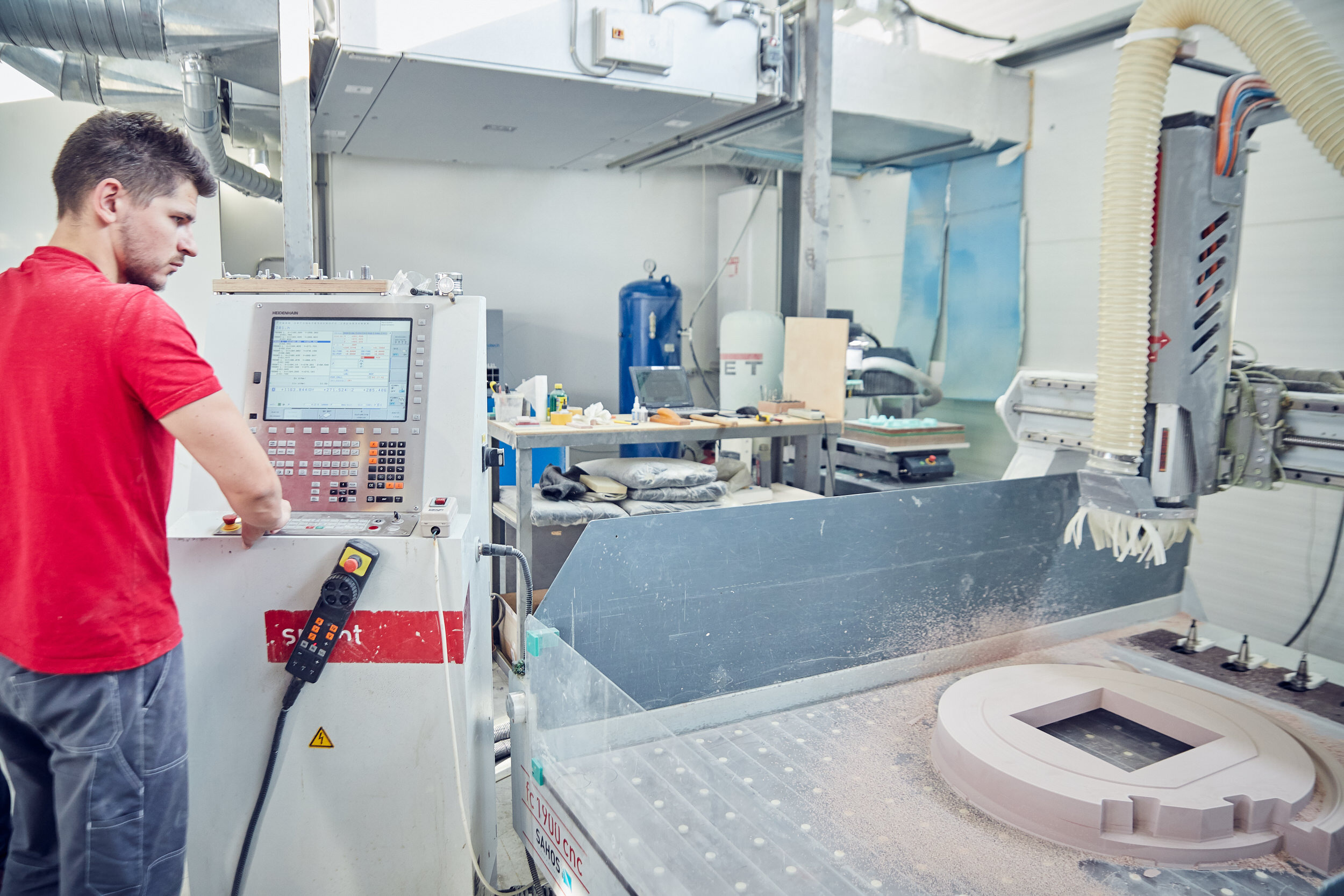 Производственная съемка предприятия по проектированию и производству модельно стержневой оснастки. Контент для бизнеса в Екатеринбурге Полдень Медиа