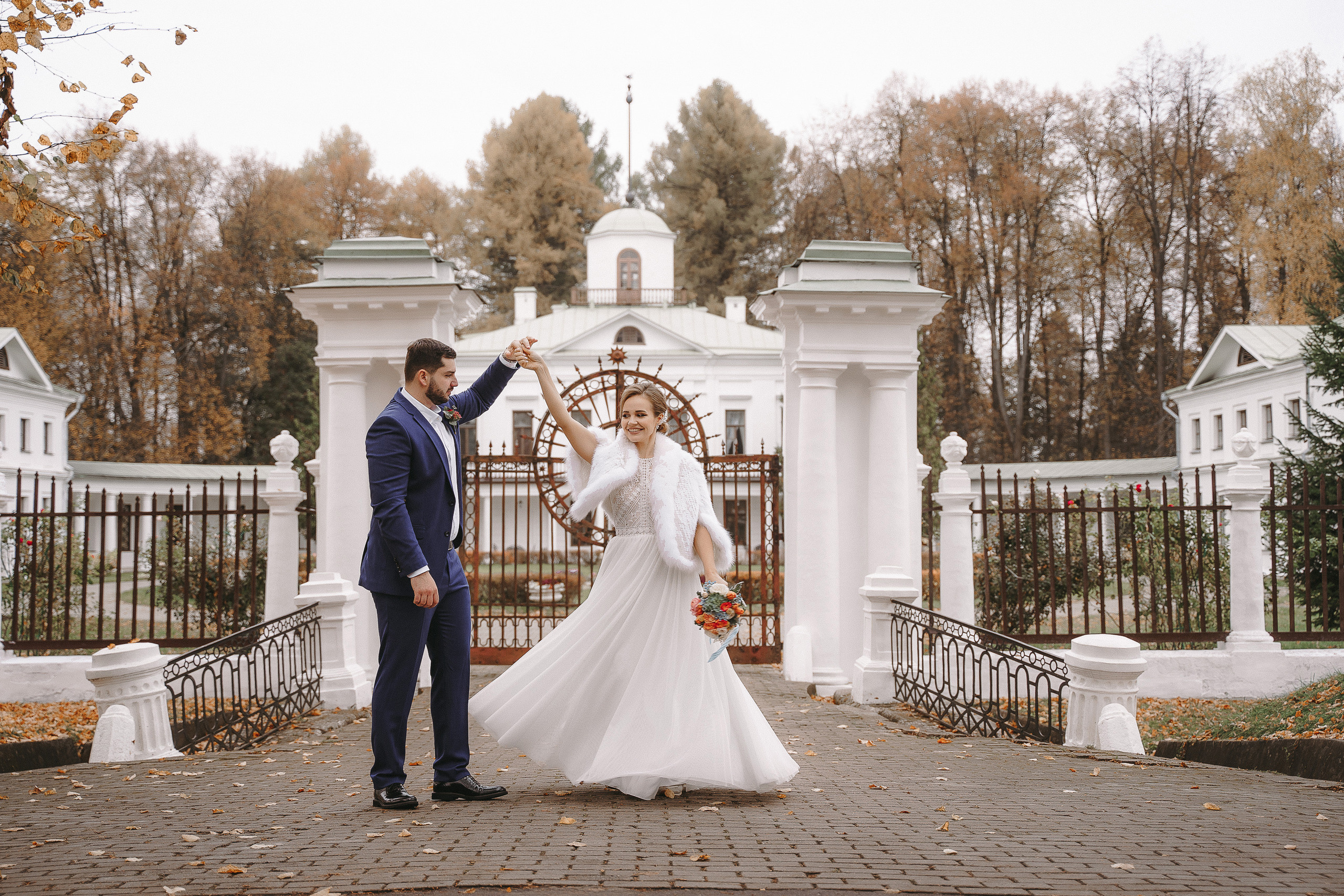 Свадебная фотосессия в усадьбе Середняково, Свадебный фотограф в усадьбе Середняково