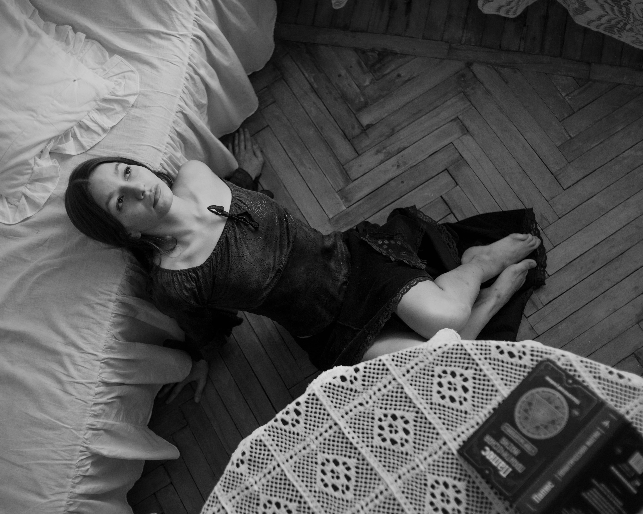 Аня. Женский фотограф. Создатель украшений ручной работы. Модель