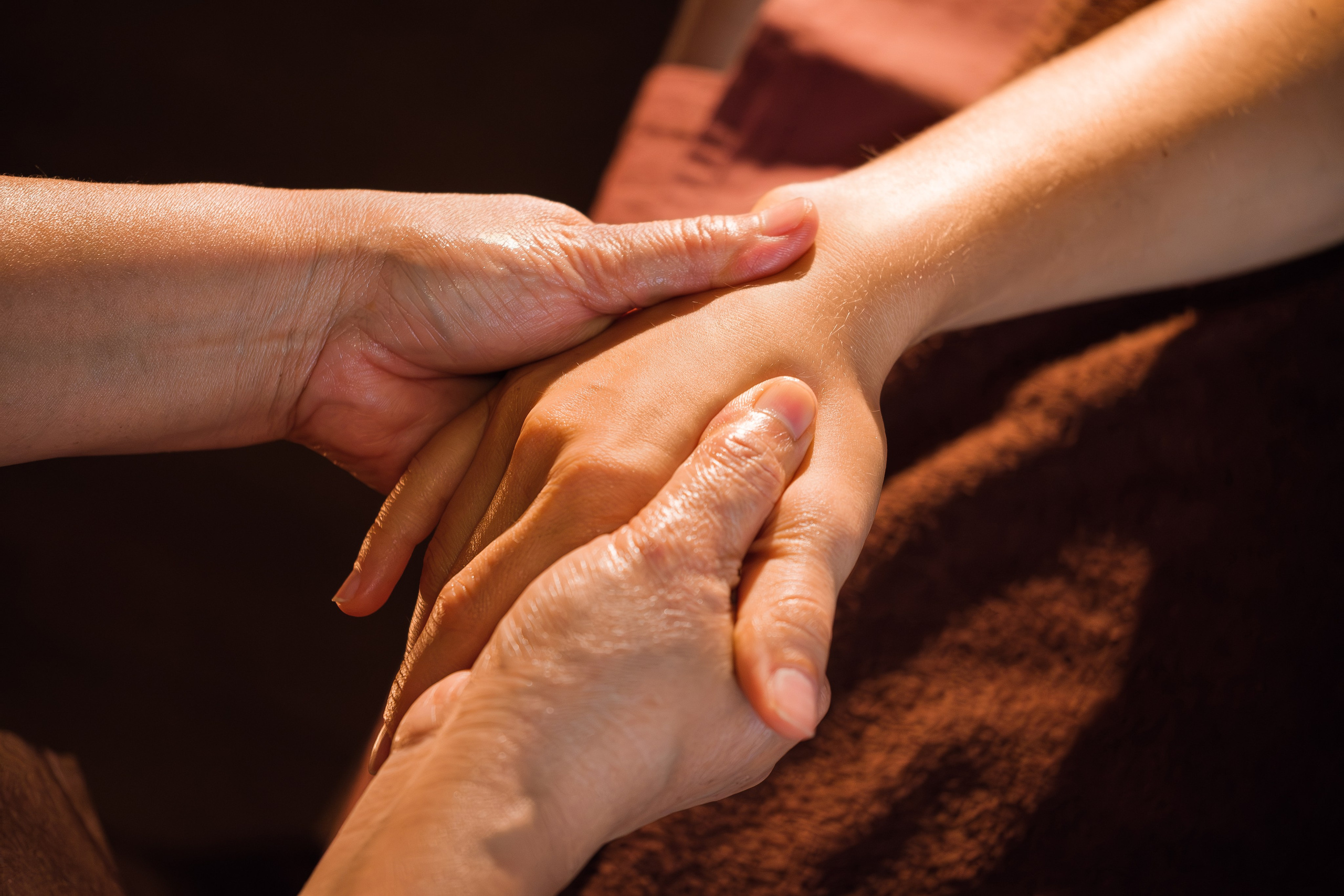 Контент фотосессия для тайского массажа в СПб