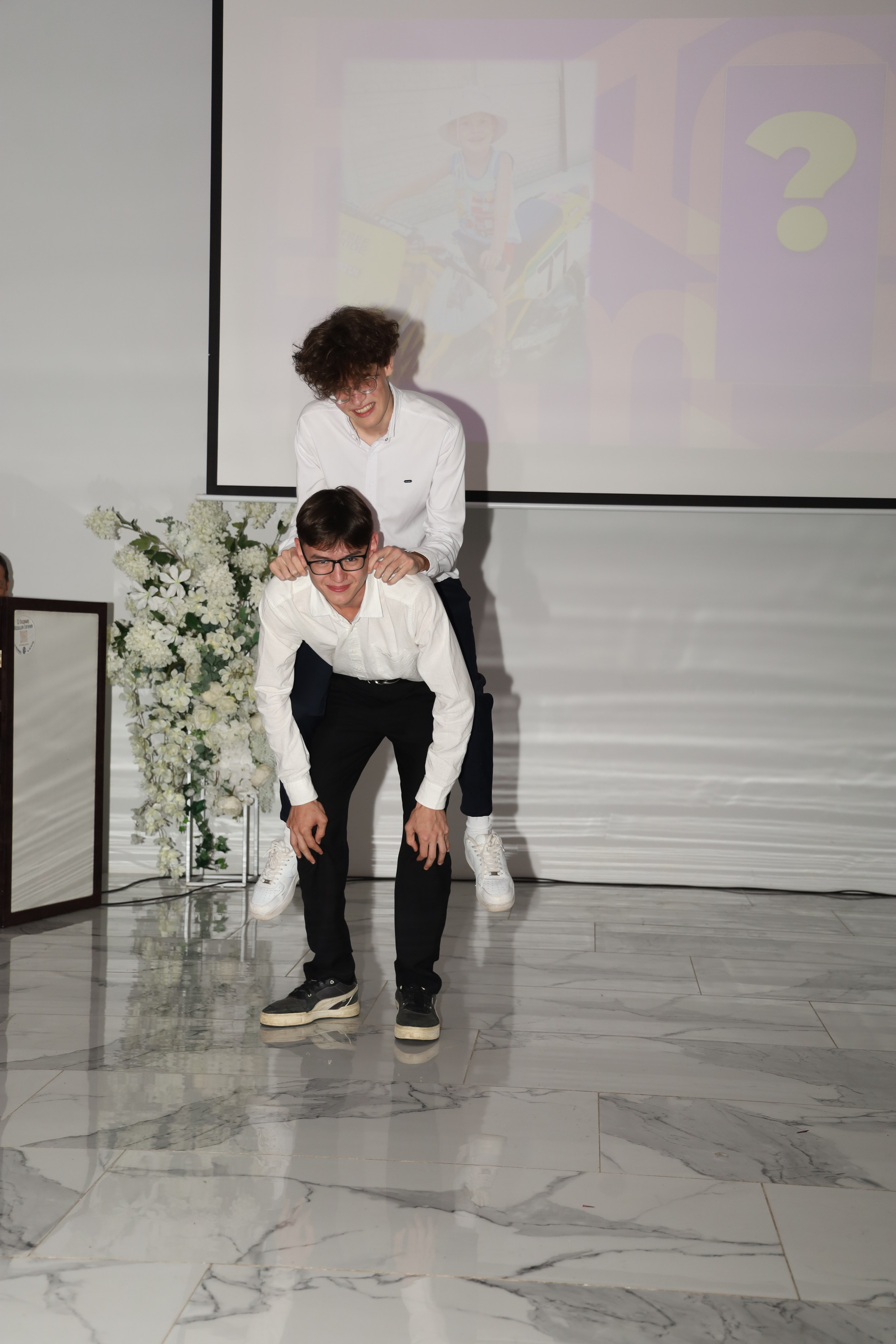 Выпускной 9Д 62 школы. Семейный фотограф в Казани Римма Гатауллина