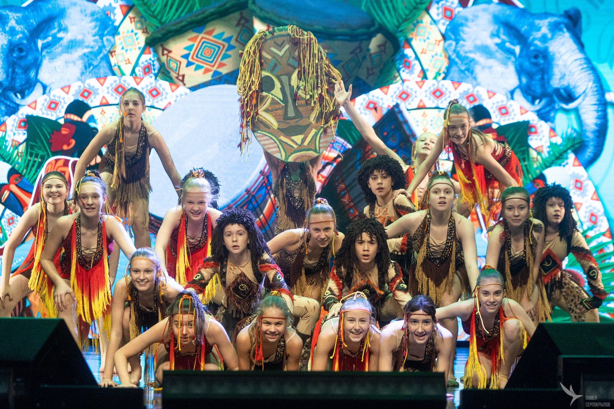 Юбилейный концерт студии эстрадного танца «Изумрудный город». Репортажный фотограф в Казани Павел Серпокрылов