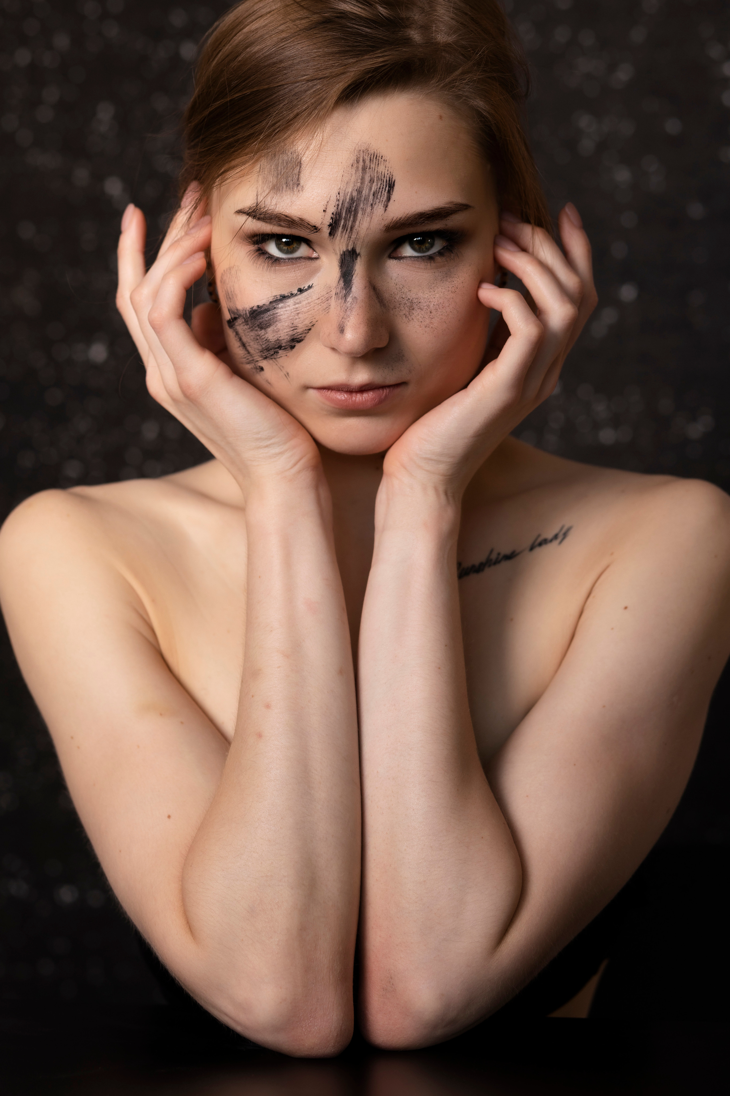 Портретный проект графика. Художественный фотограф в Екатеринбурге Брук Мария