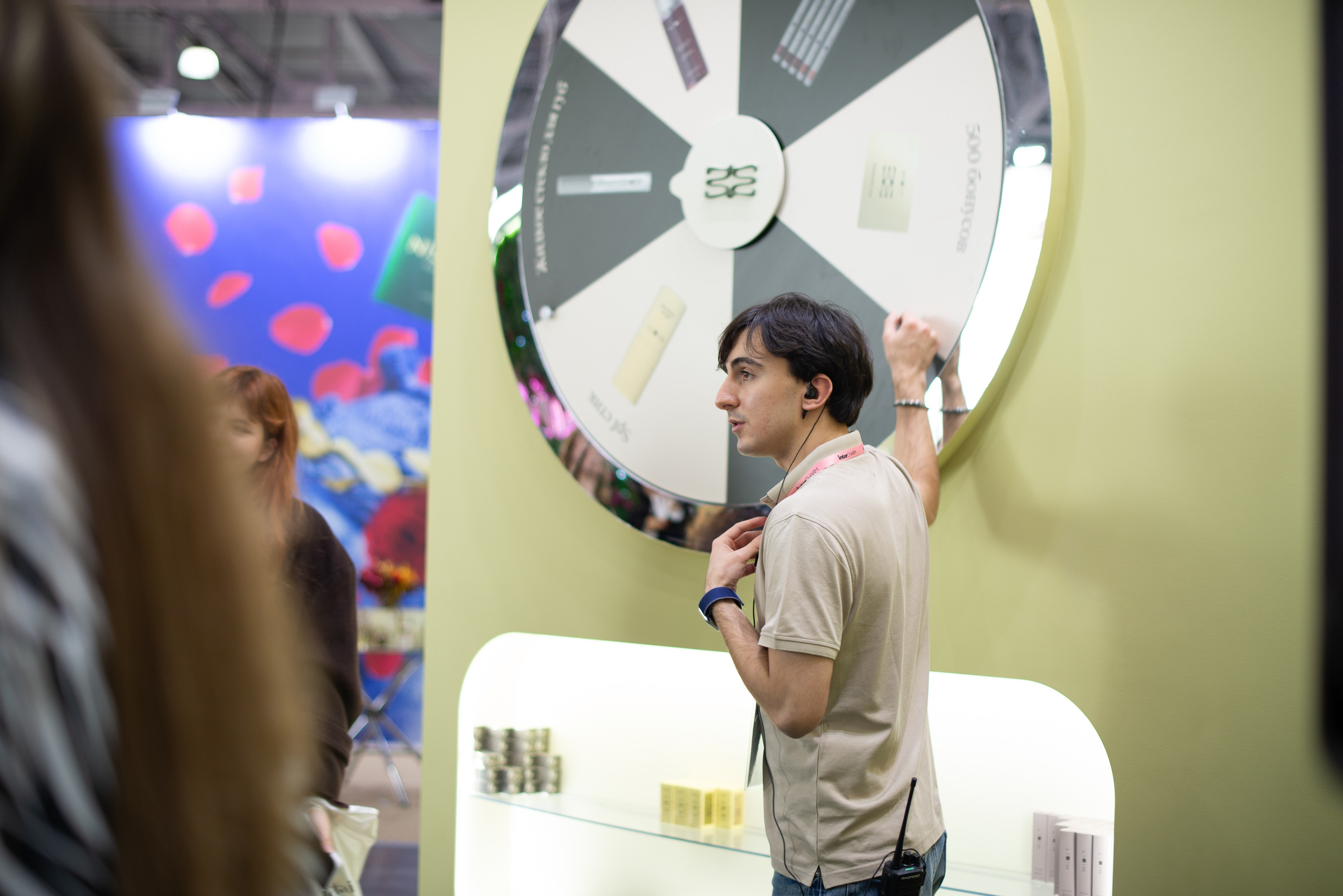 InterCHARM 2025 осень. Victoria Radjevna Репортажный Фотограф — Видеограф Москва • Санкт-Петербург