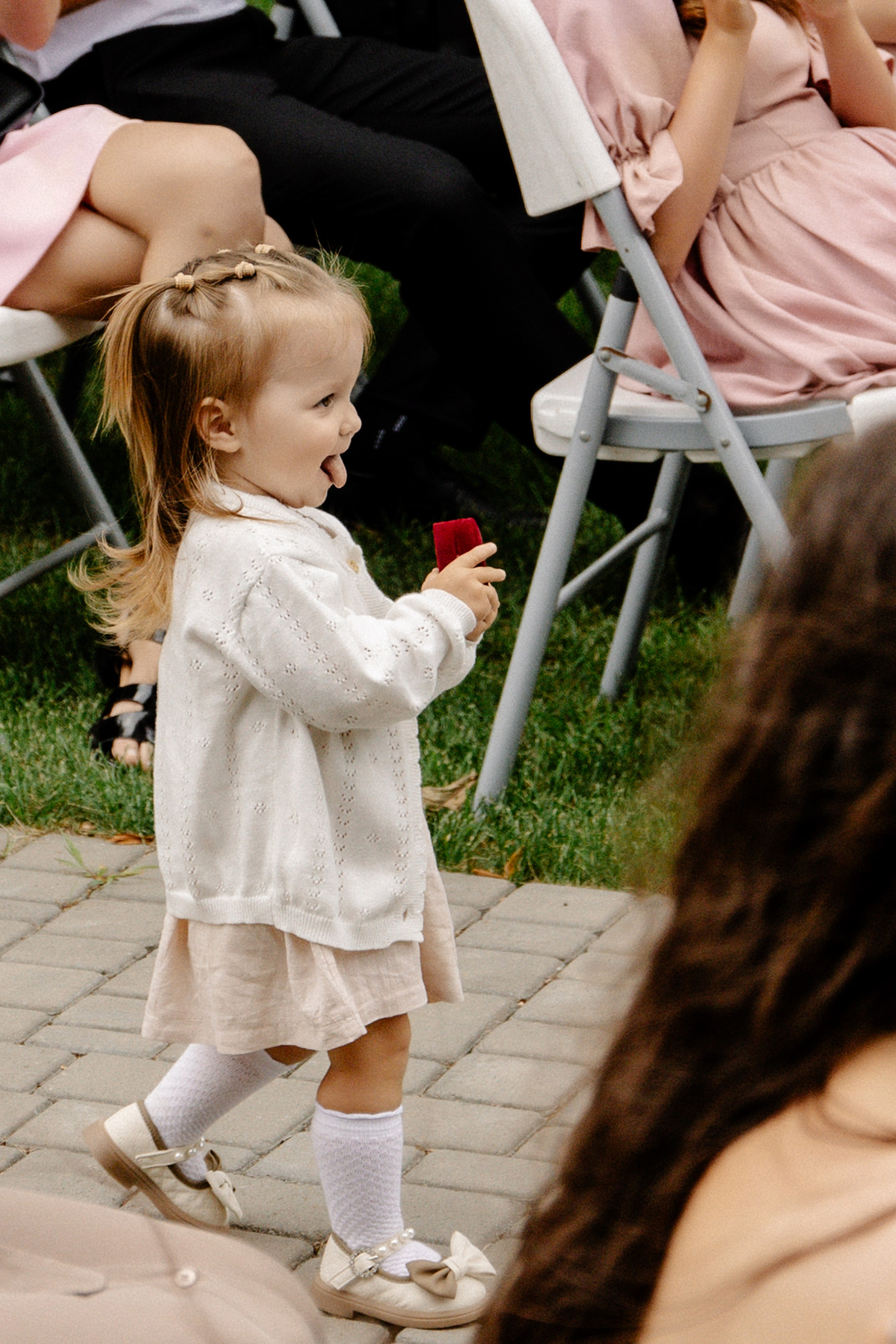 Я создаю профессиональные фотографии, которые сохраняют эмоции, детали и атмосферу вашего праздника. Свадебный фотограф во Владивостоке