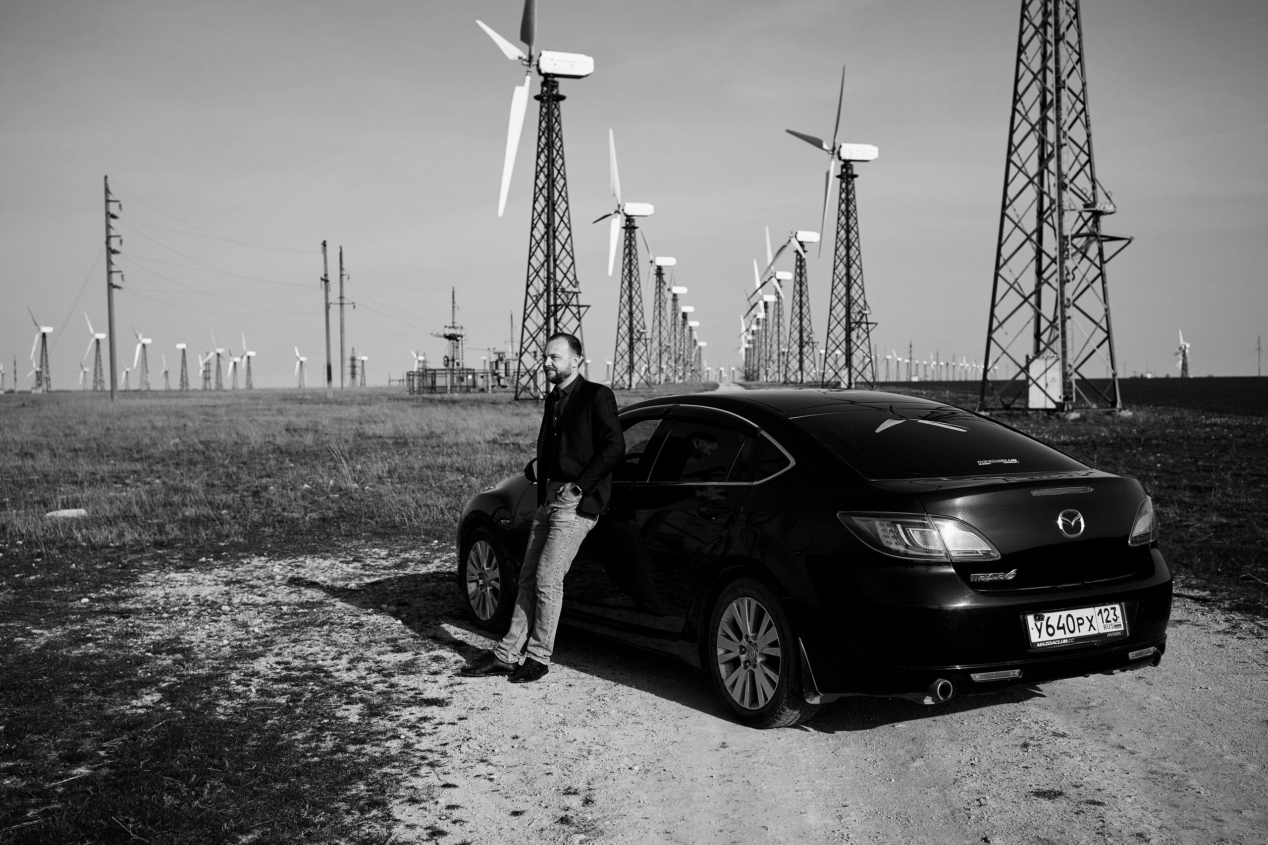 Мужская фотосессия в поле. Фотограф Зайцева Надежда. Фотосессия в Евпатории.