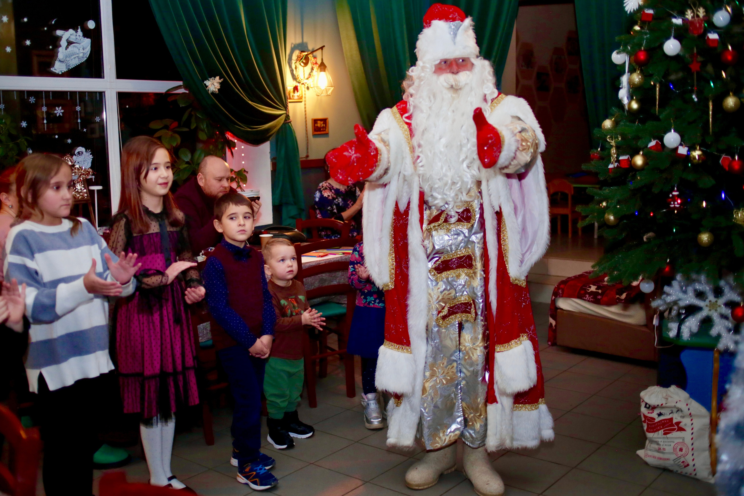 Новогодняя фотосъёмка в Ковчеге. Свадебный и семейный фотограф-Королева Натали/Раменское-Жуковский-Москва/тел.+7 (985) 153-75-43