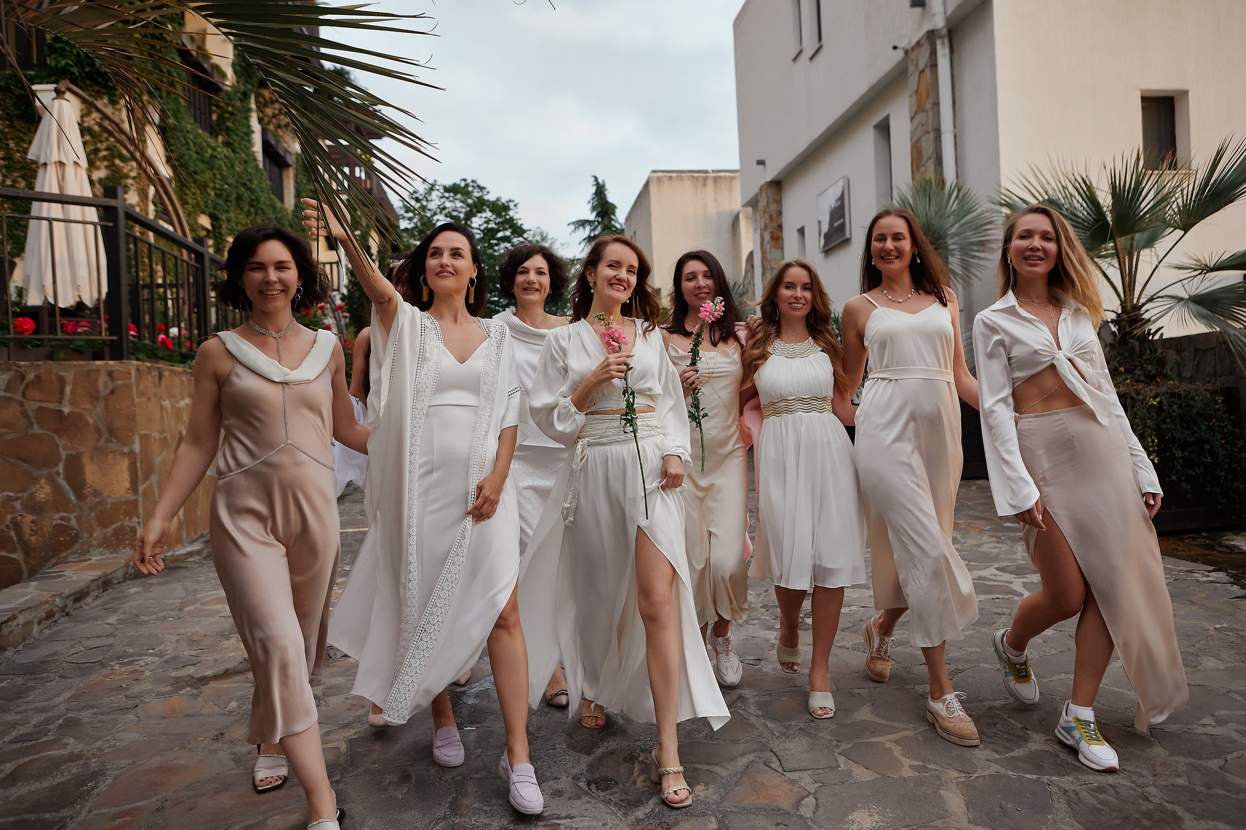 Девичник Santorini. Свадебный и семейный фотограф в Сочи-Красной поляне Ларионова Анна