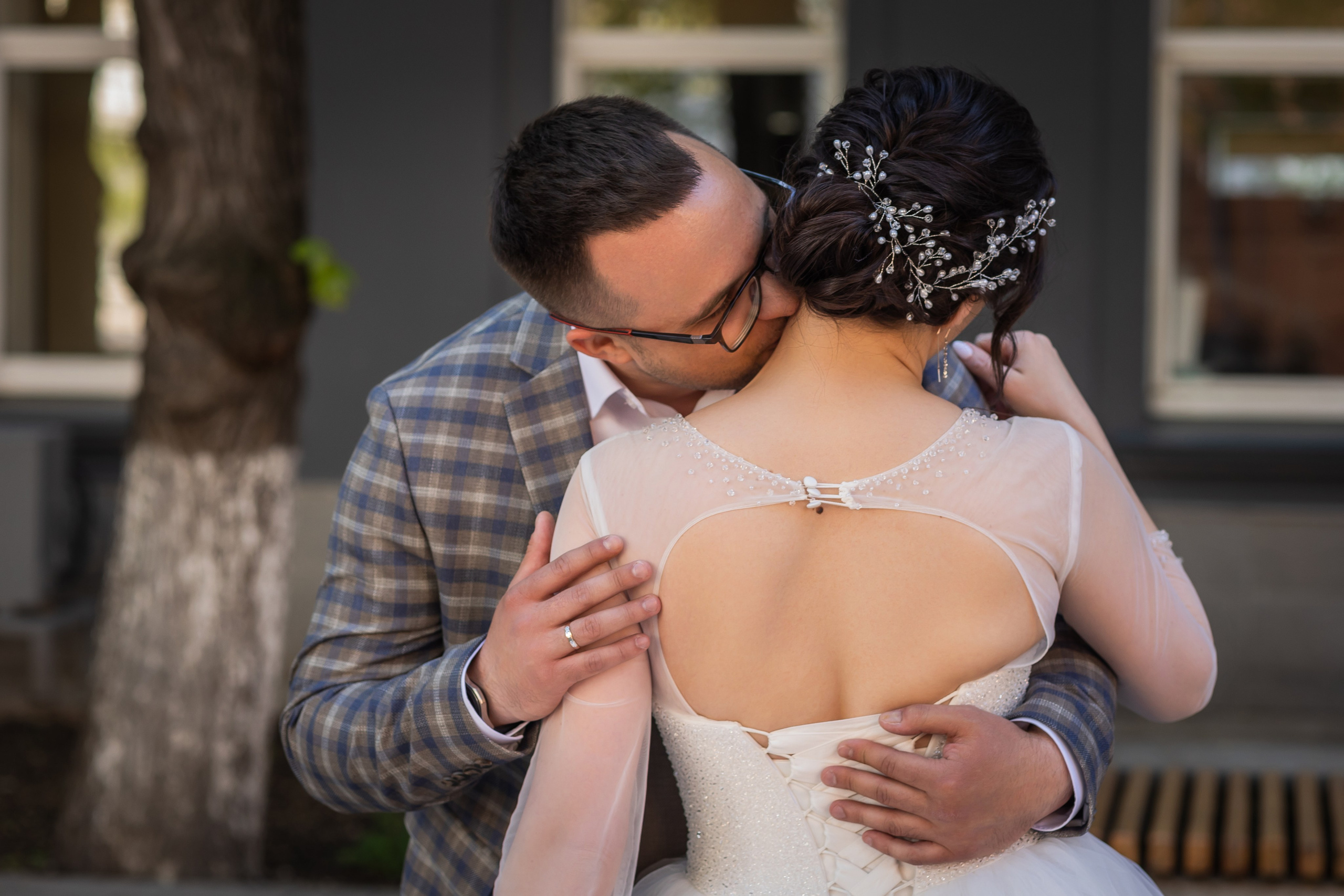 Миша и Маша. Весенняя свадьба 18.04.2023. Семейный фотограф в Москве Наталья Чуб, заказать Фотокнигу