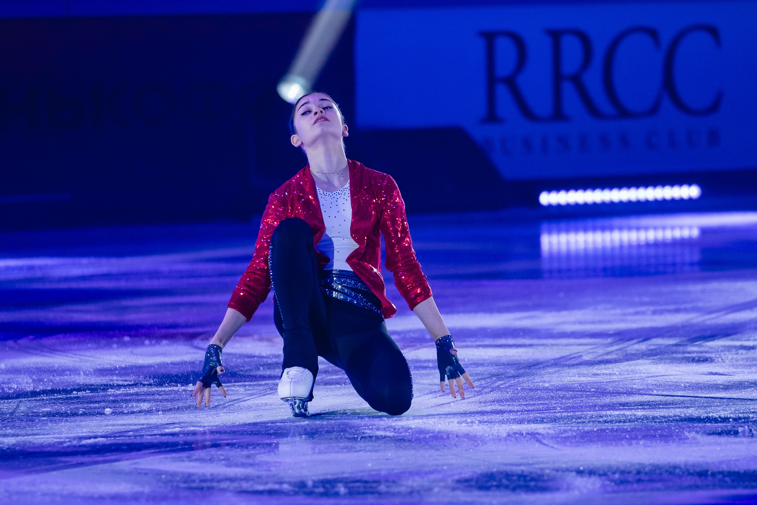 Шоу «Чемпионы на льду» в Новосибирске. Воробьева Ксения — Спортивный и танцевальный фотограф Новосибирск