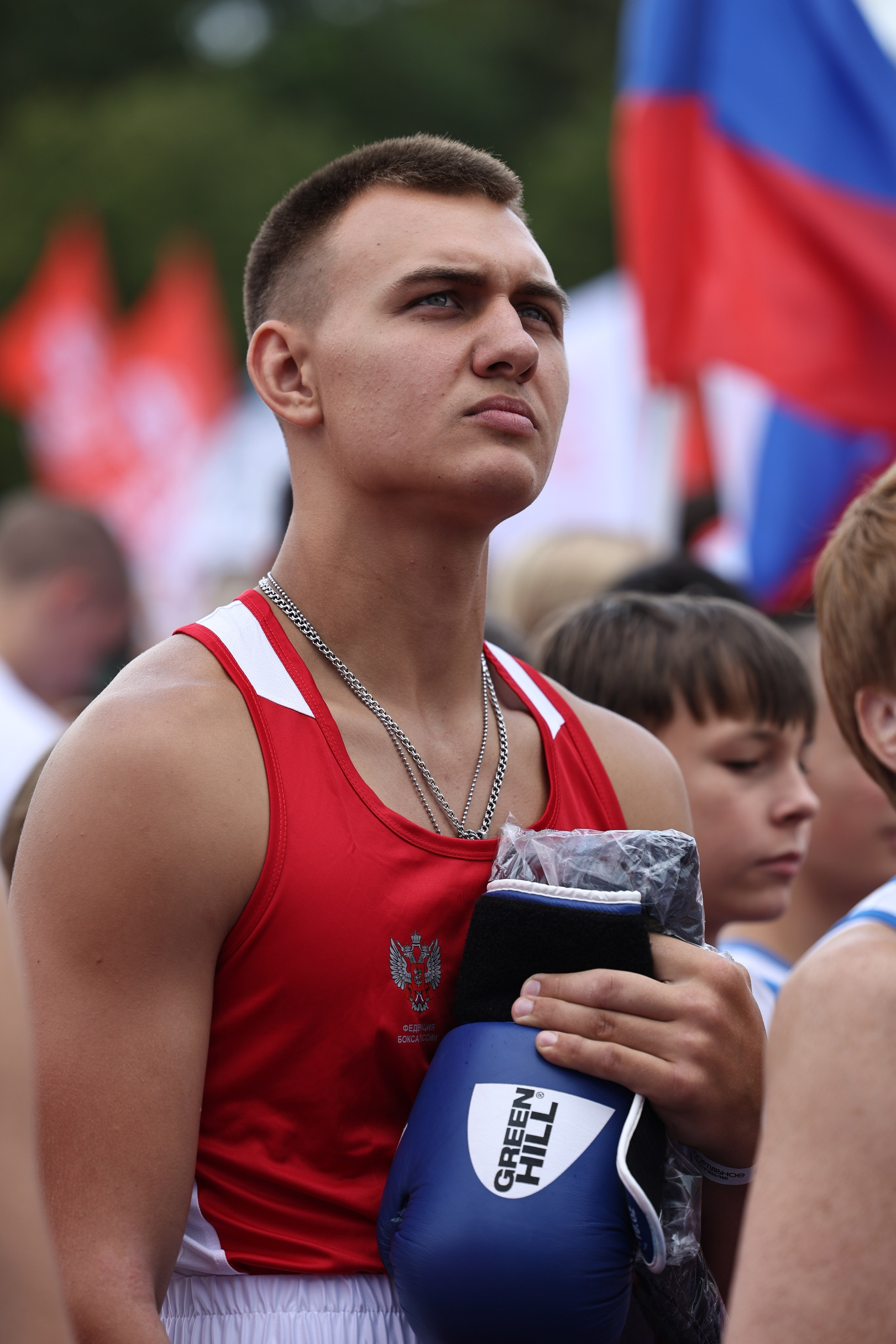 Представитель бокса на Спортивном шествии на ВДНХ 9 августа 2025