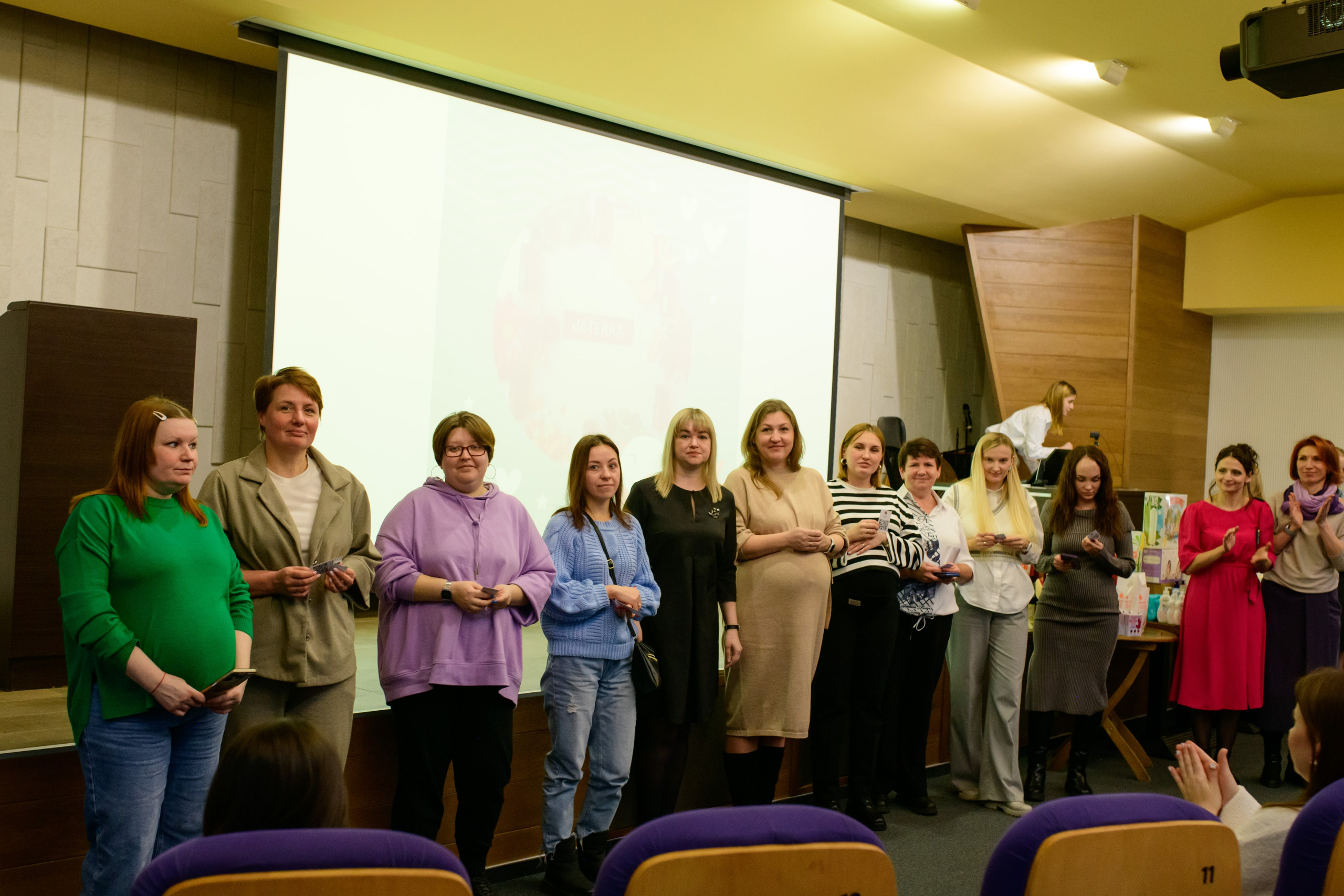 Фотоотчет праздника материнства ноябрь 2024 г. Профессиональный фотограф Елена Красилина г.Ярославль, г. Рыбинск