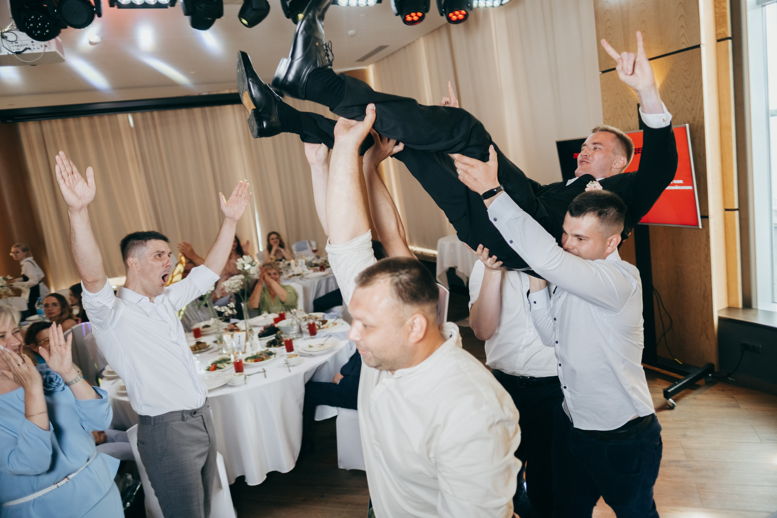 Дмитрий и Наталья | анонс серии первых фотографий. Свадебный и репортажной фотограф Денис Ожигин в Краснодаре и Краснодарском крае