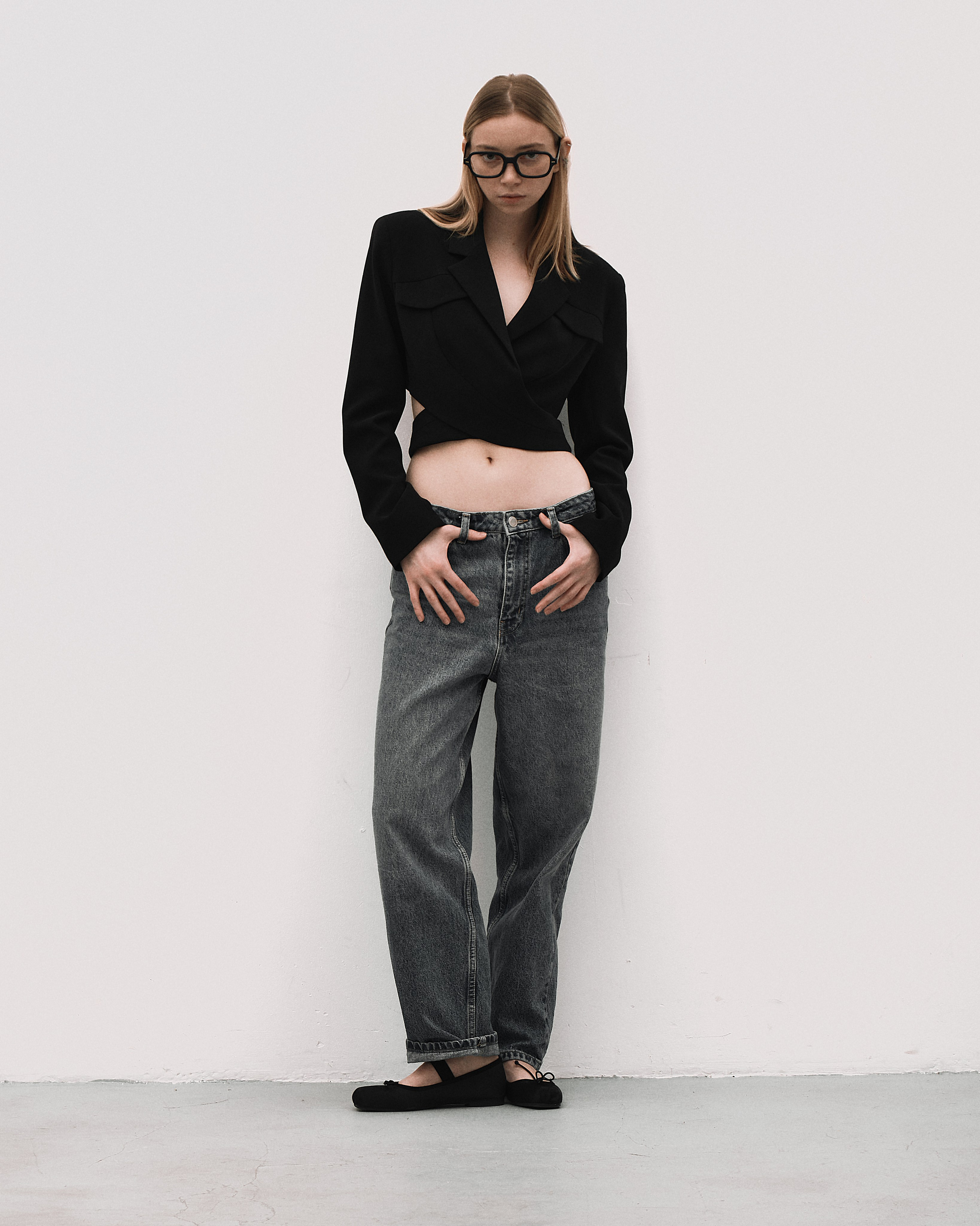 Съемка для бренда. Студийный фотограф в Москве Илья Сухов