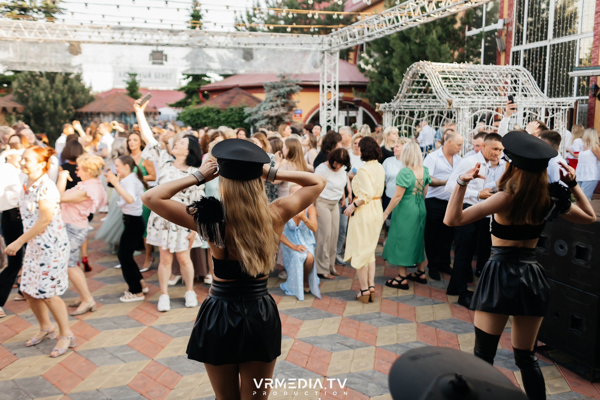 Выходные в ресторане «Лазурный берег»