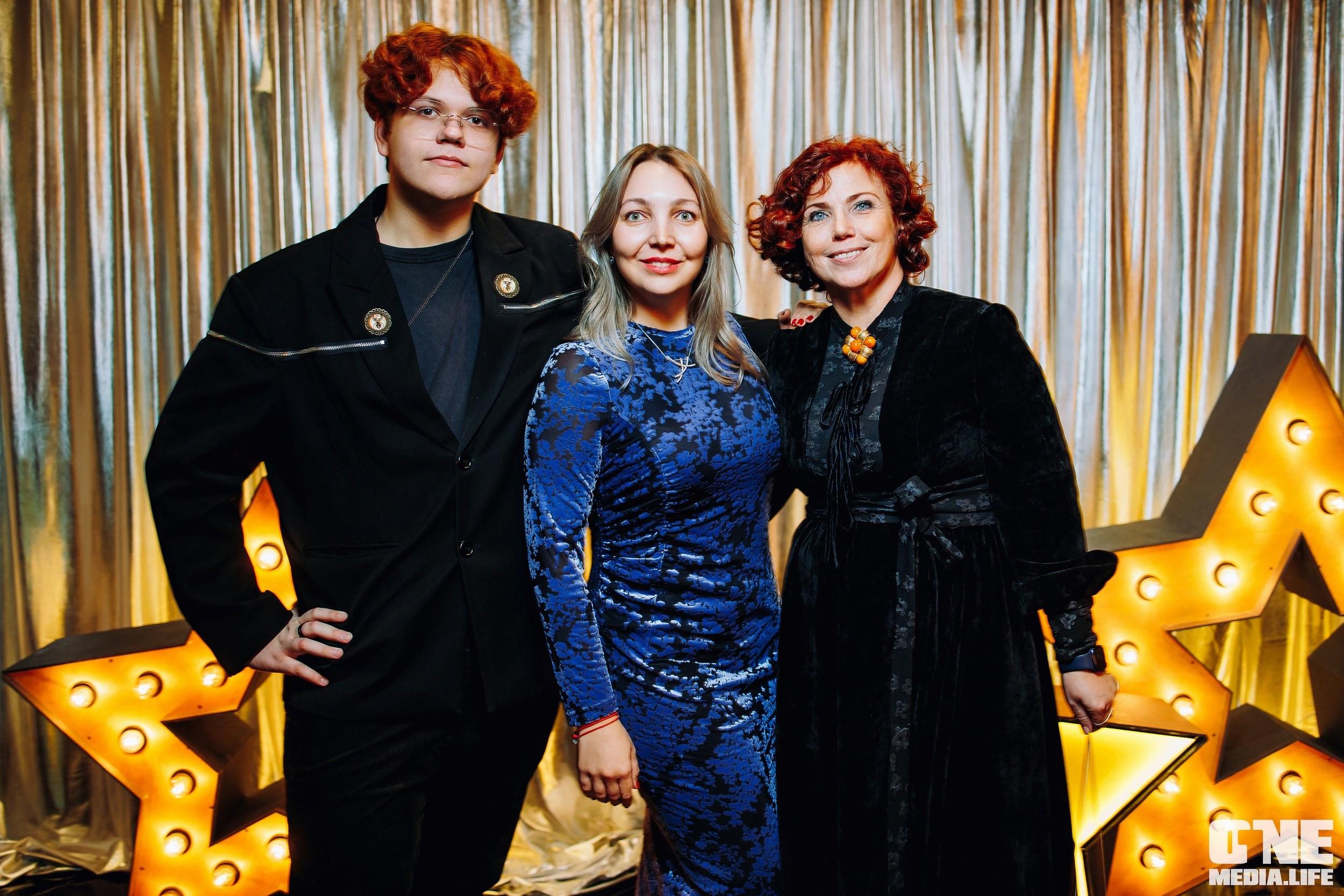 Новогодний Огонёк от Верю в Чудо. One Media Life: фоторепортажи, фотоотчеты с мероприятий и заведений