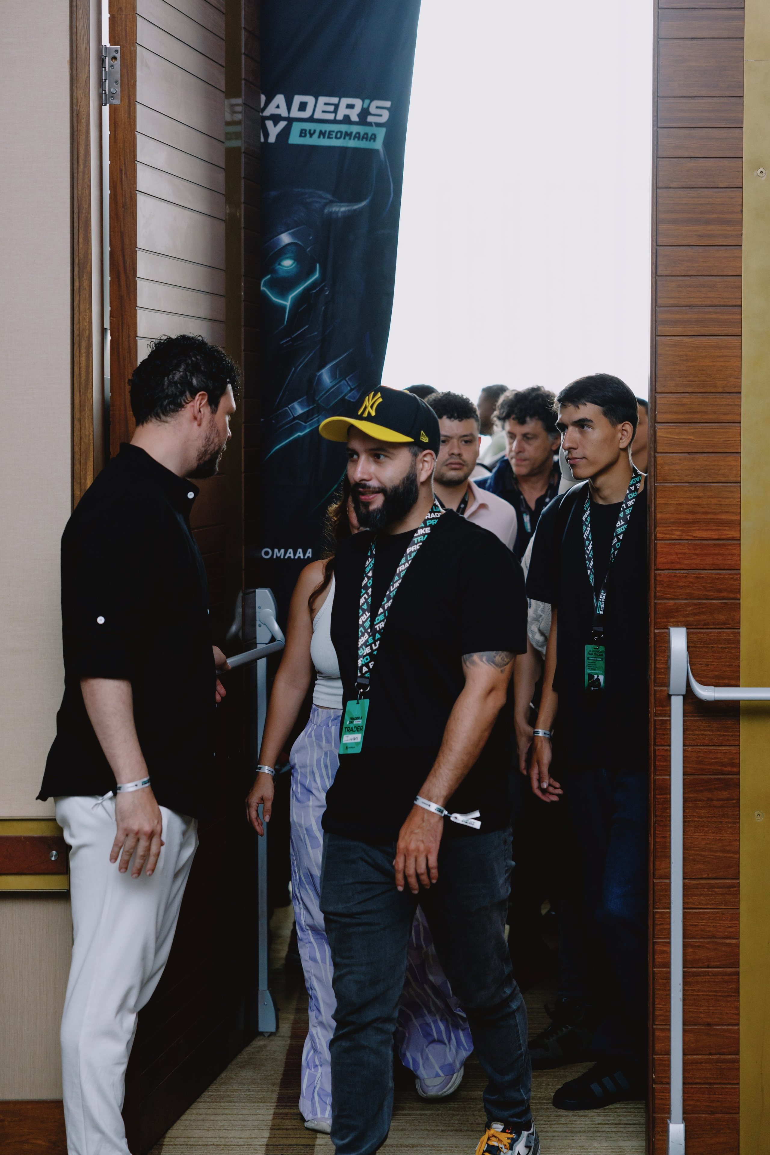 TRADERS DAY By NeomAAA Medellin. NeomAAA Funds Gallery