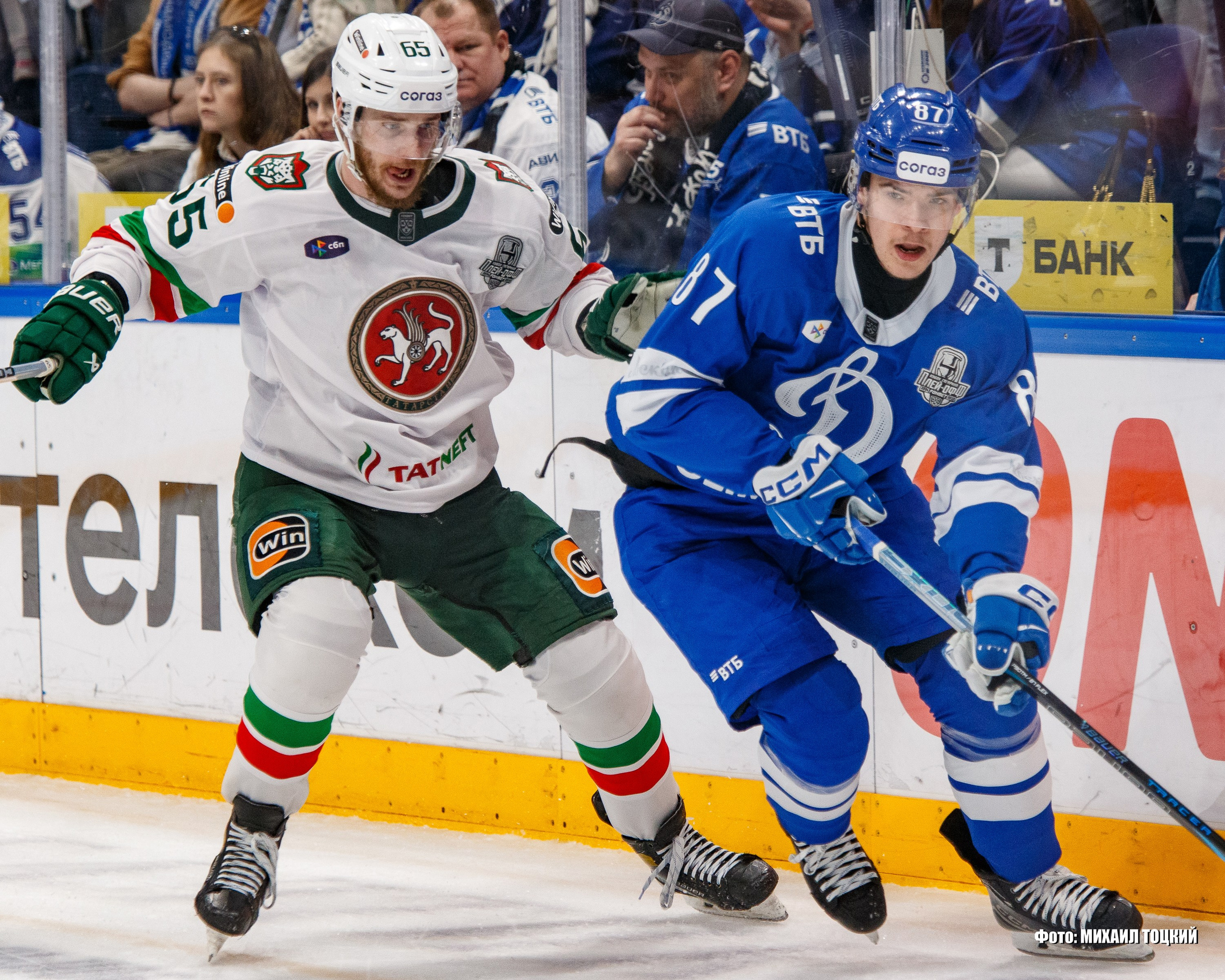 Фоторепортаж Плей-офф КХЛ. Динамо (Москва) — Ак Барс (Казань). Михаил Тоцкий портретный и репортажный фотограф в Москве