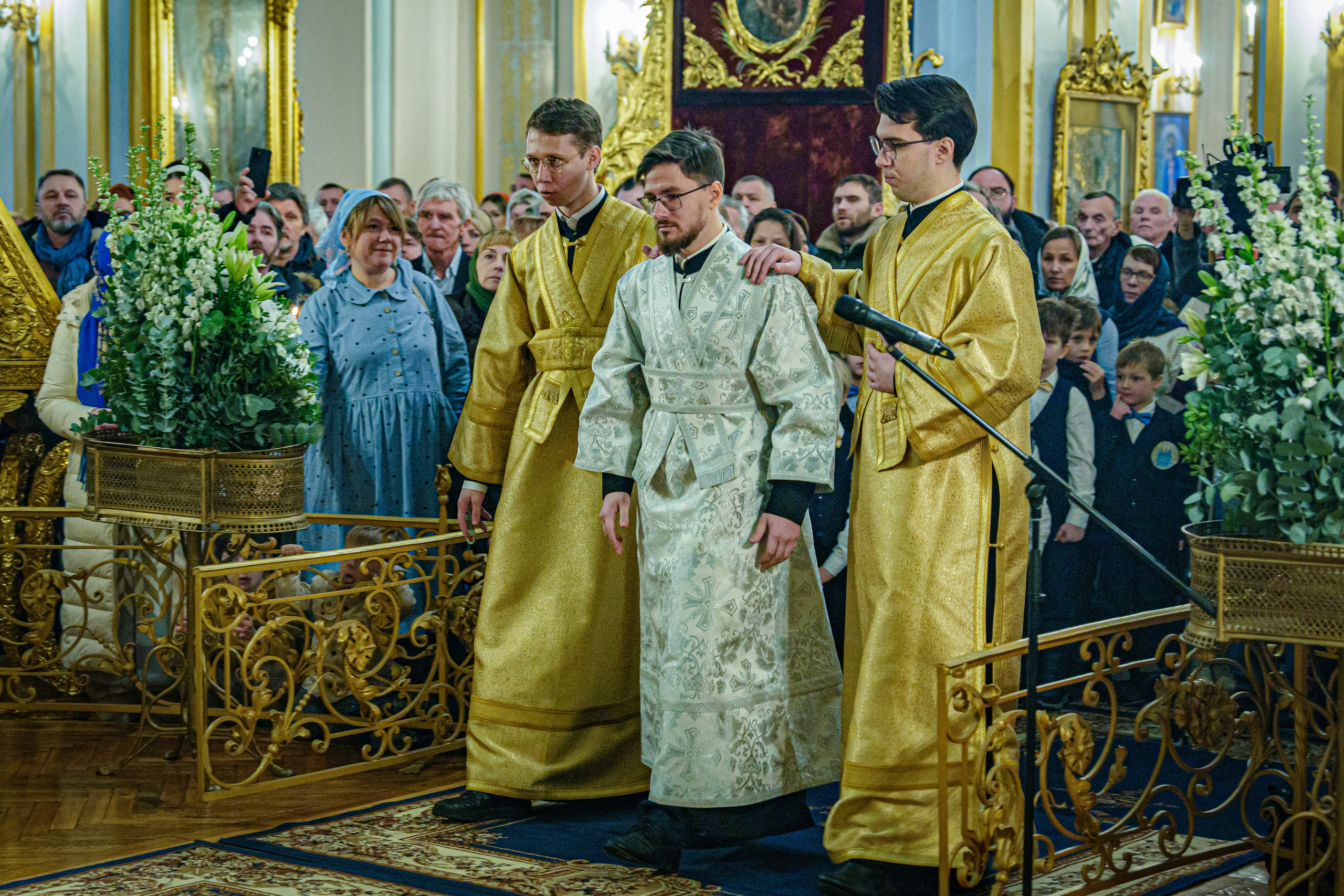 МИТРОПОЛИТ ВАРСОНОФИЙ СОВЕРШИЛ БОЖЕСТВЕННУЮ ЛИТУРГИЮ В НИКОЛО-БОГОЯВЛЕНСКОМ СОБОРЕ. НИКОЛО-БОГОЯВЛЕНСКИЙ МОРСКОЙ СОБОР