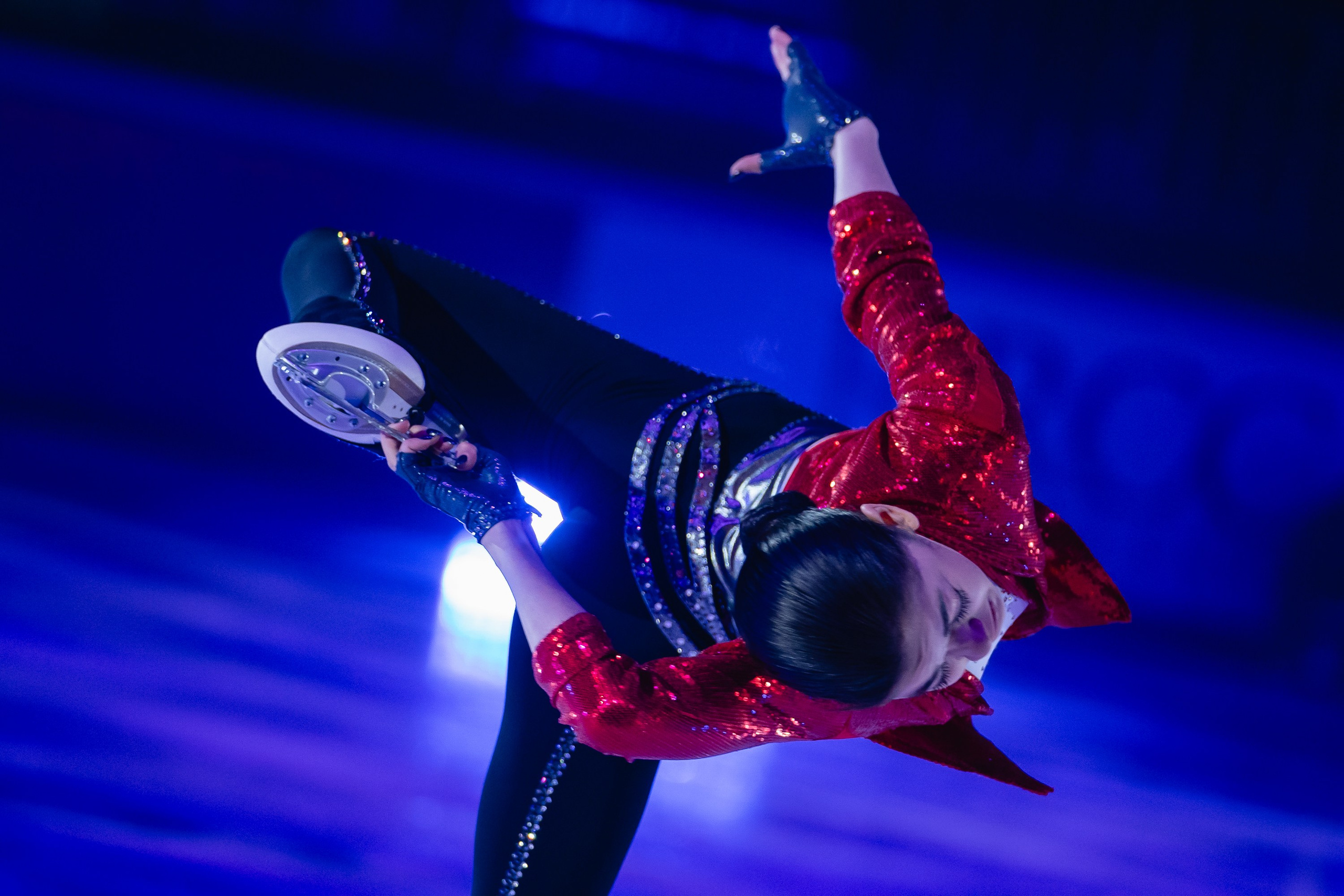 Шоу «Чемпионы на льду» в Новосибирске. Воробьева Ксения — Спортивный и танцевальный фотограф Новосибирск