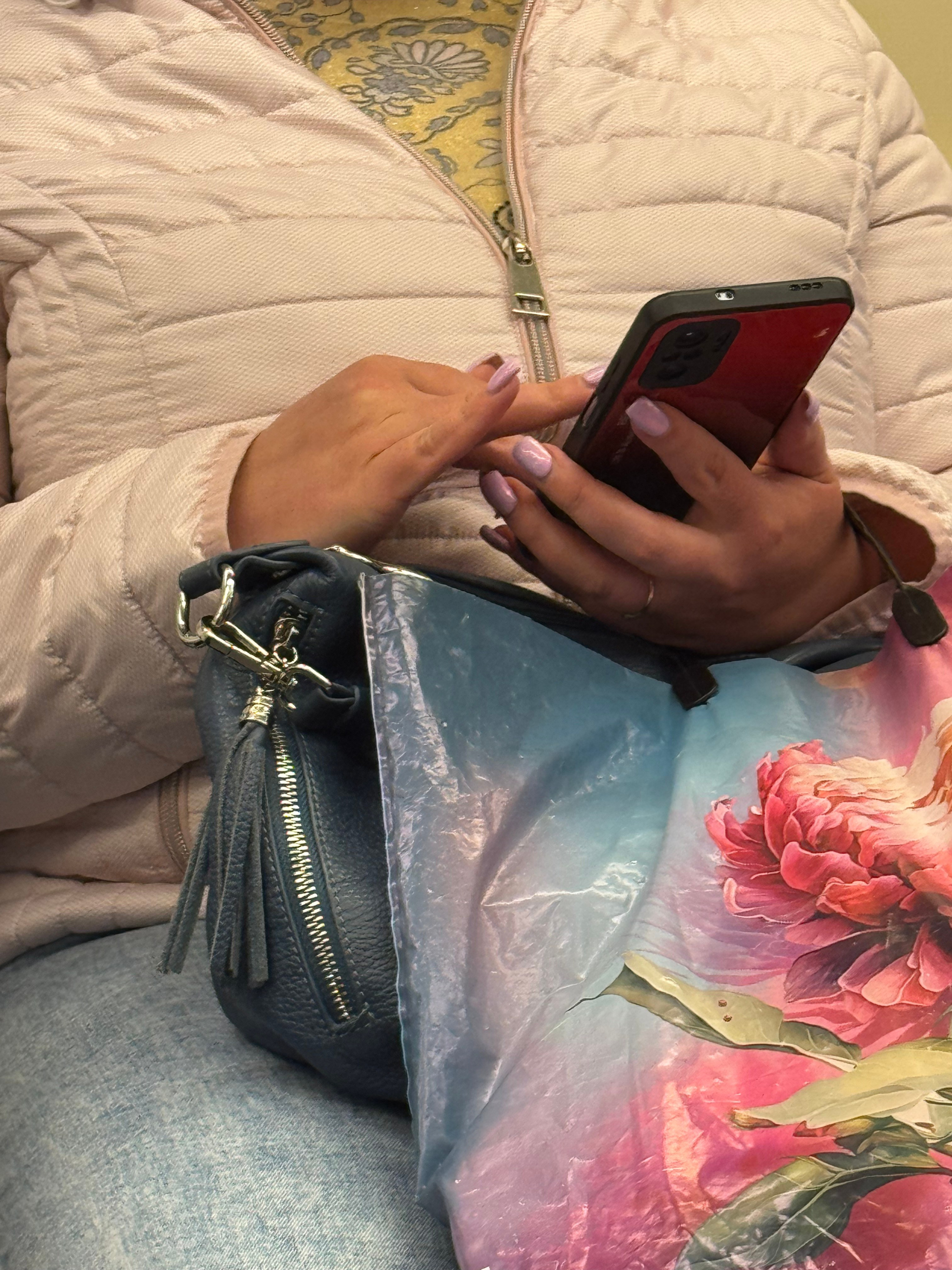 #руки_незнакомцев. Главная