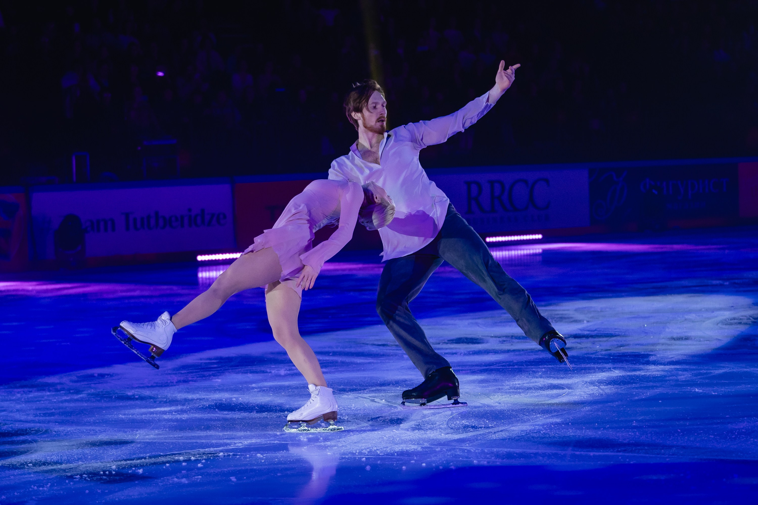 Шоу «Чемпионы на льду» в Новосибирске. Воробьева Ксения — Спортивный и танцевальный фотограф Новосибирск