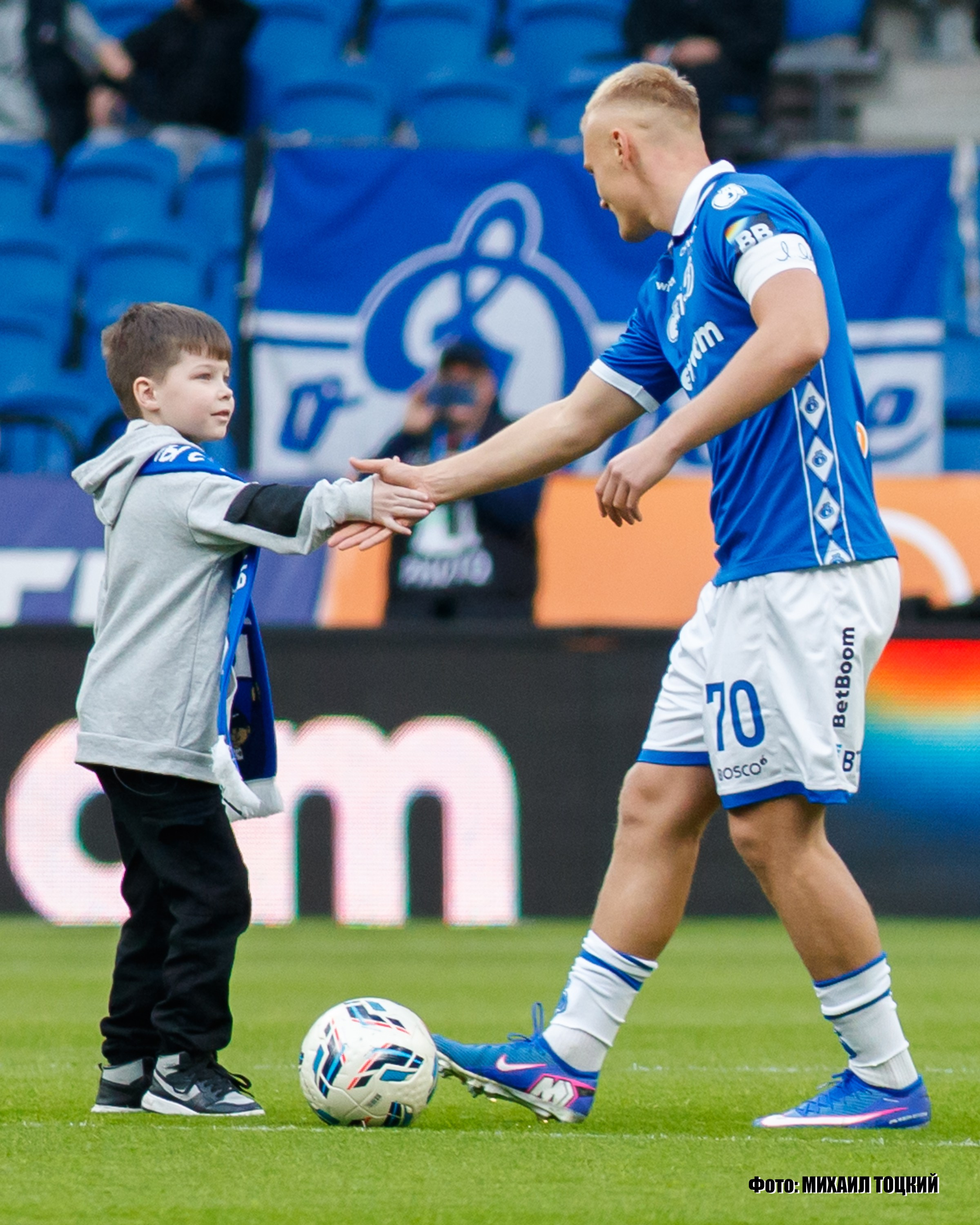 Фоторепортаж. РПЛ 23 тур. Динамо — Оренбург. Михаил Тоцкий портретный и репортажный фотограф в Москве