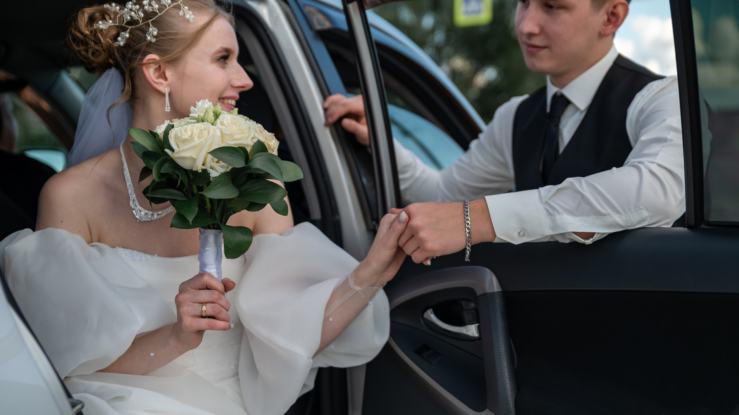 Торжественный день Валерия и Елены. Фотограф в Сузуне — Зоя Попова (Собственная фотостудия)