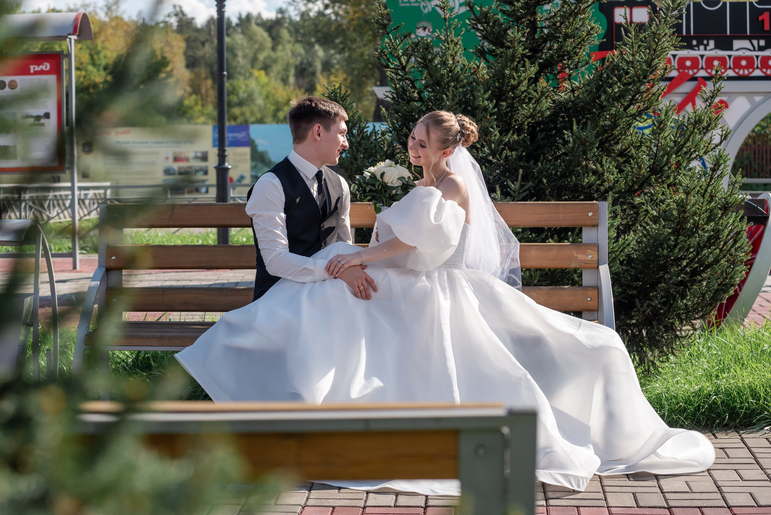 Торжественный день Валерия и Елены. Фотограф в Сузуне — Зоя Попова (Собственная фотостудия)