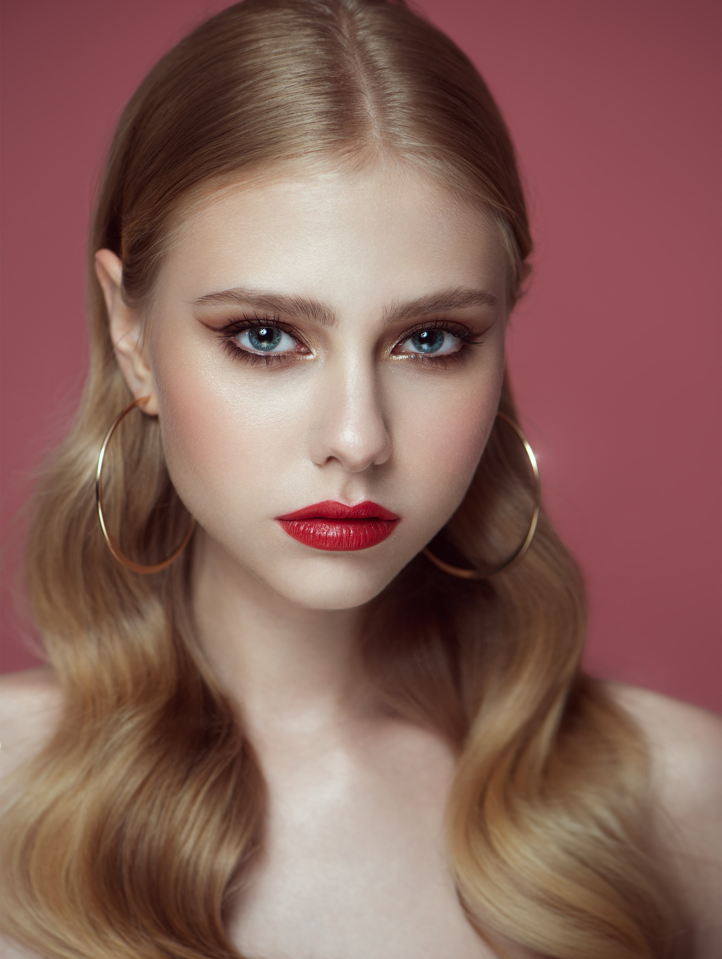 Школа Фотоарта и ретуши Валентины Поповой. О школе. Валентина Попова. Школа Фотоарта и ретуши