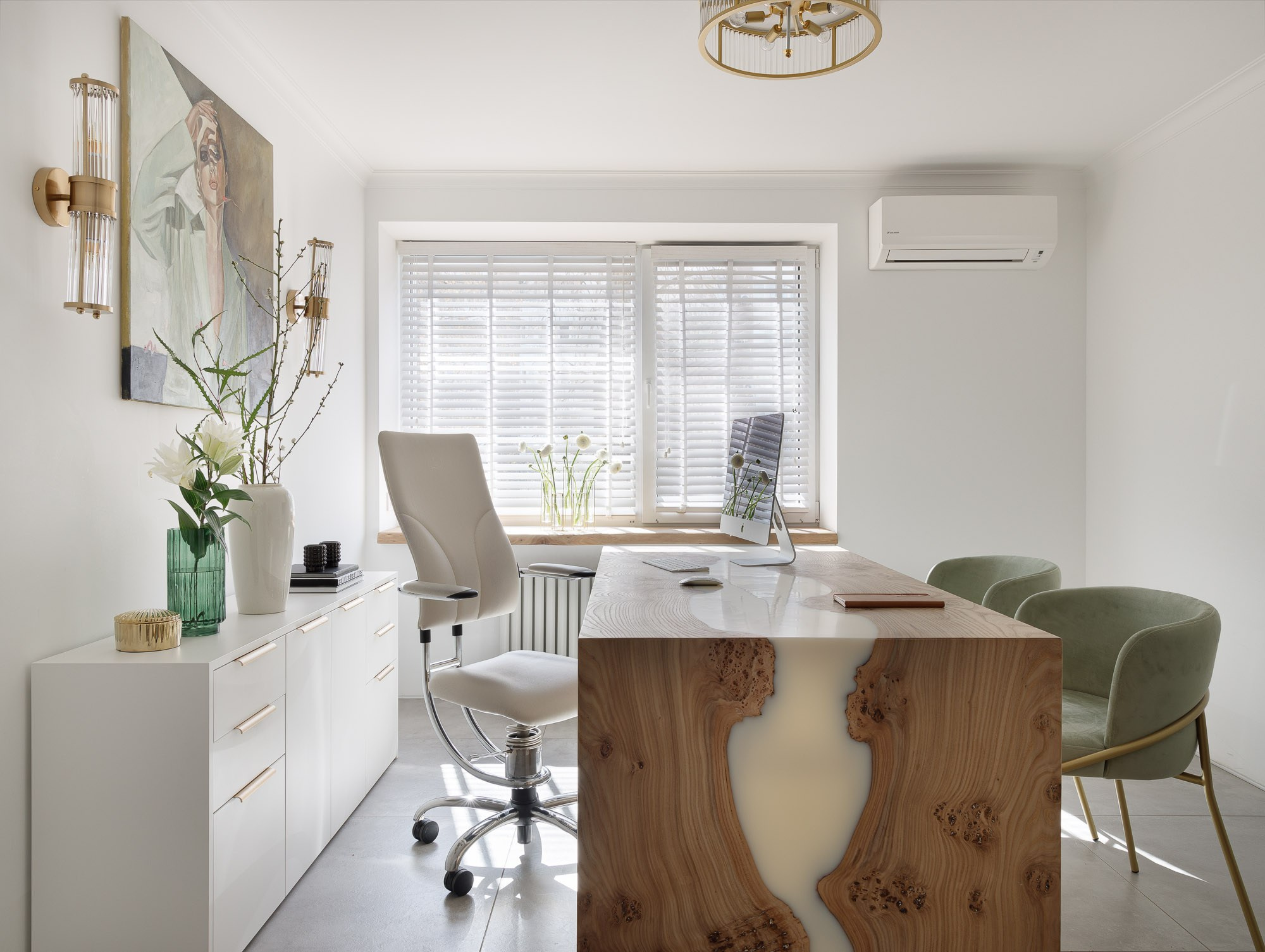 Tati Design: Интерьер офиса нотариальной конторы. Интерьерный фотограф Дима Птицын и стилист Дарья Копылова