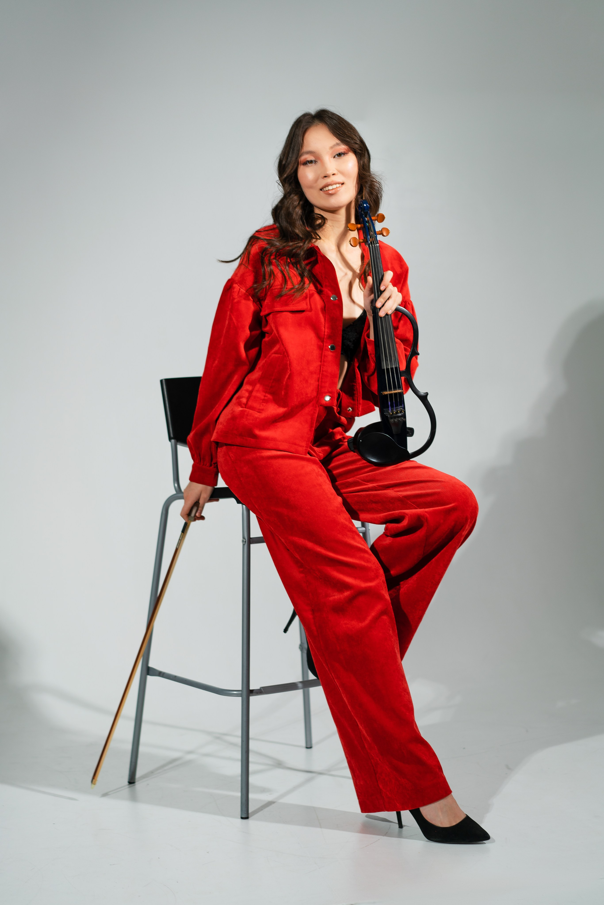 профессиональная фотосессия в Белграде, профессиональная фотосессия в Нови Саде, Нови сад, professional photoshoot Belgrade, Beograd, professional photoshoot Novi Sad, Business portrait, musician portrait, портрет музыканта, скрипачка, скрипка, violin player