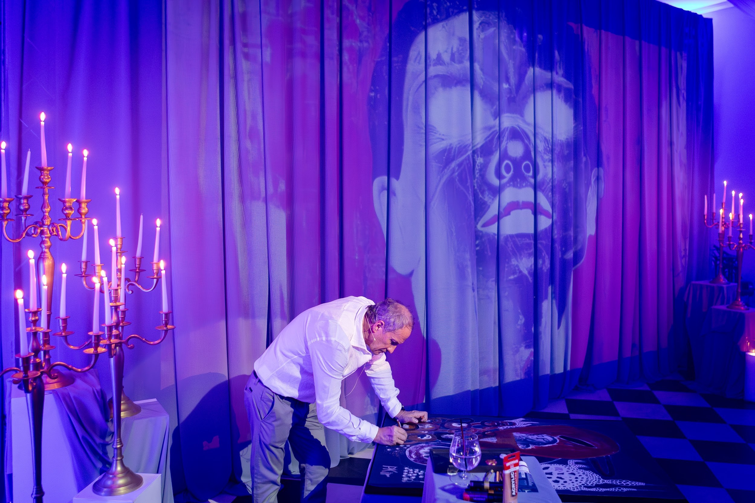 LA DIVINA: THE ETERNAL CALLAS. PAVEL KIR