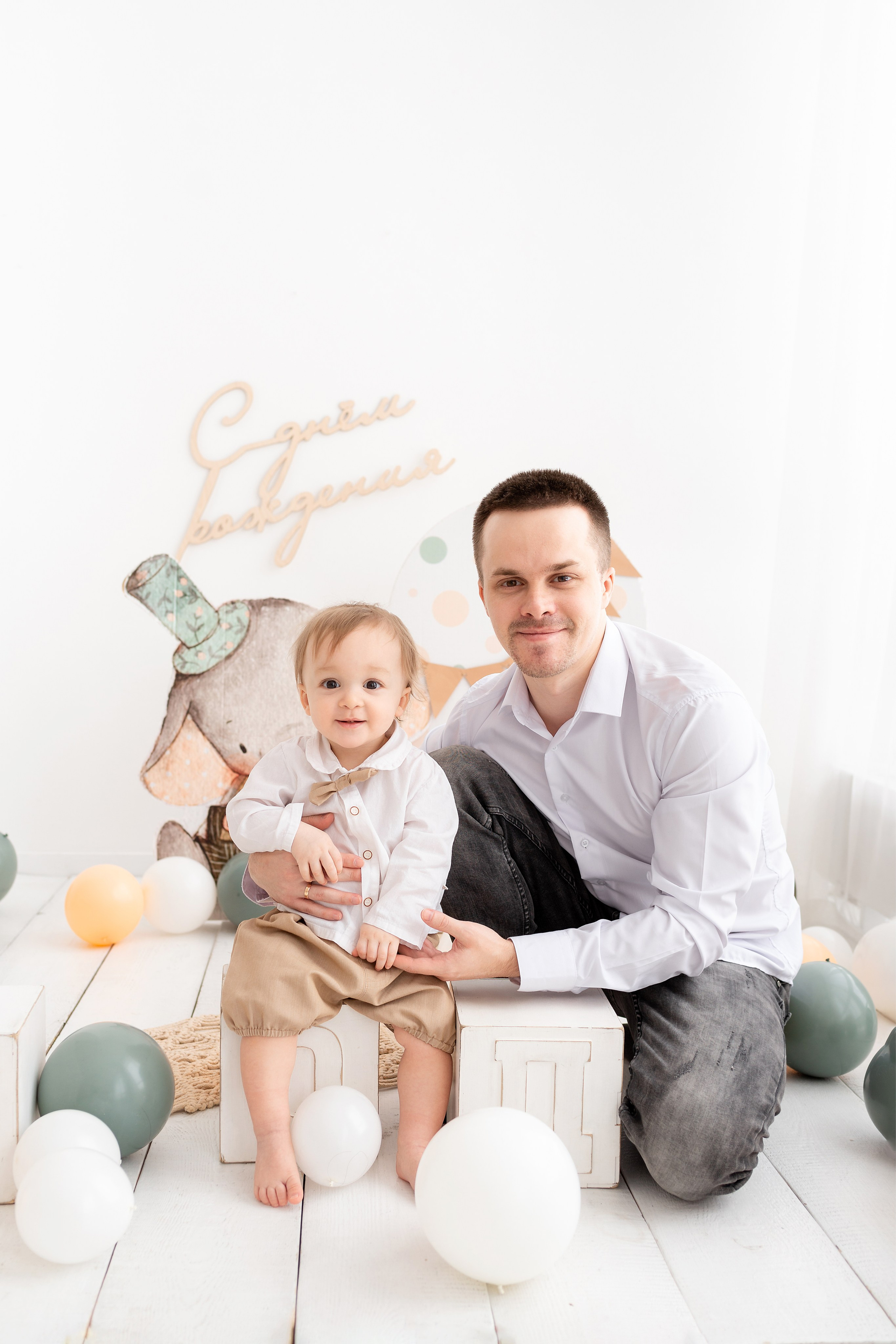 Фотосессия на годик для Жени. Детский фотограф новорождённых в Барнауле Ксения Хомкина