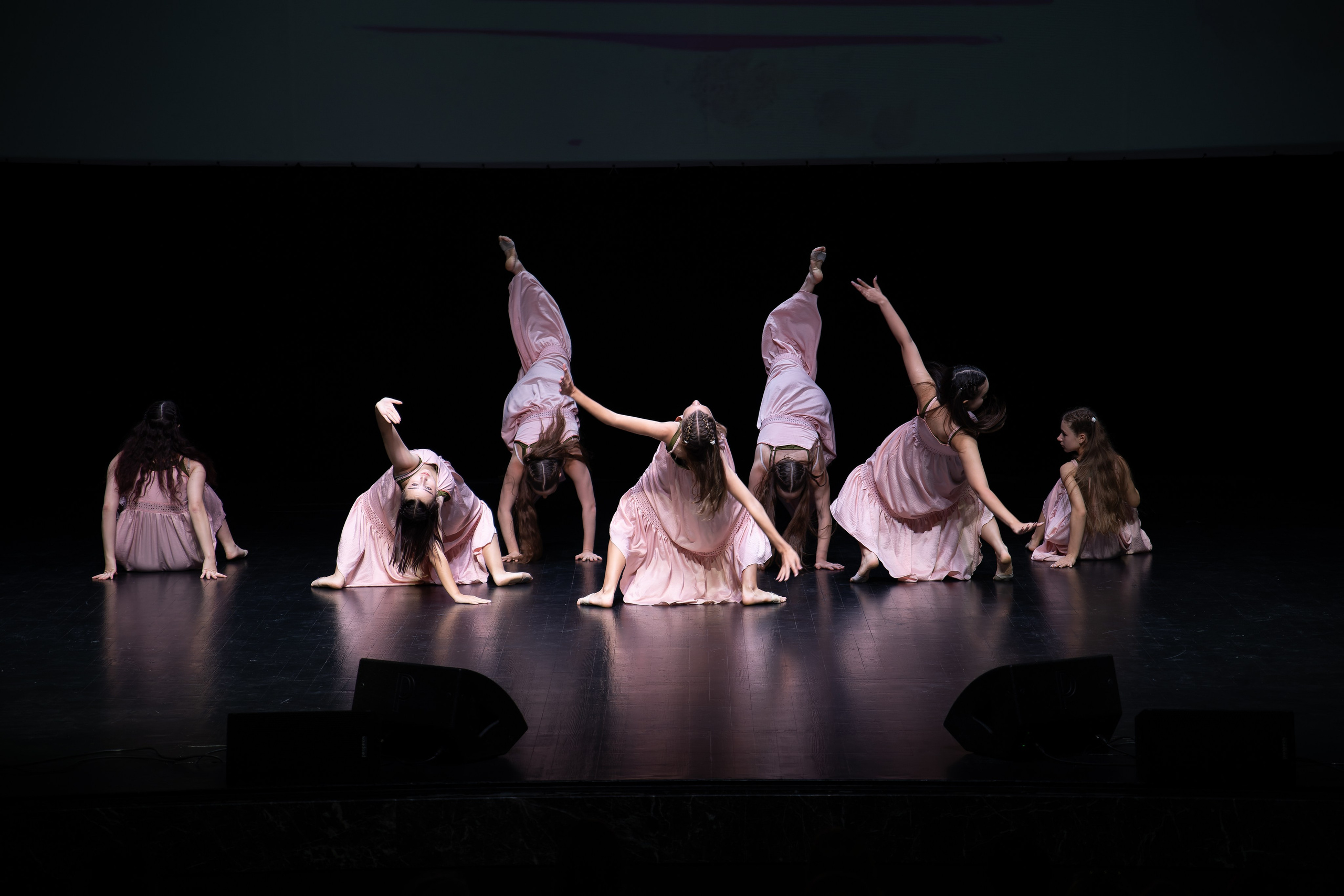 Фотосъёмка на гала-концерт, конкурсы, выступления, отчётные концерты и эвент-мероприятия. «Студия DRONAVT`s» — видеосъёмка и фотография г. Москва