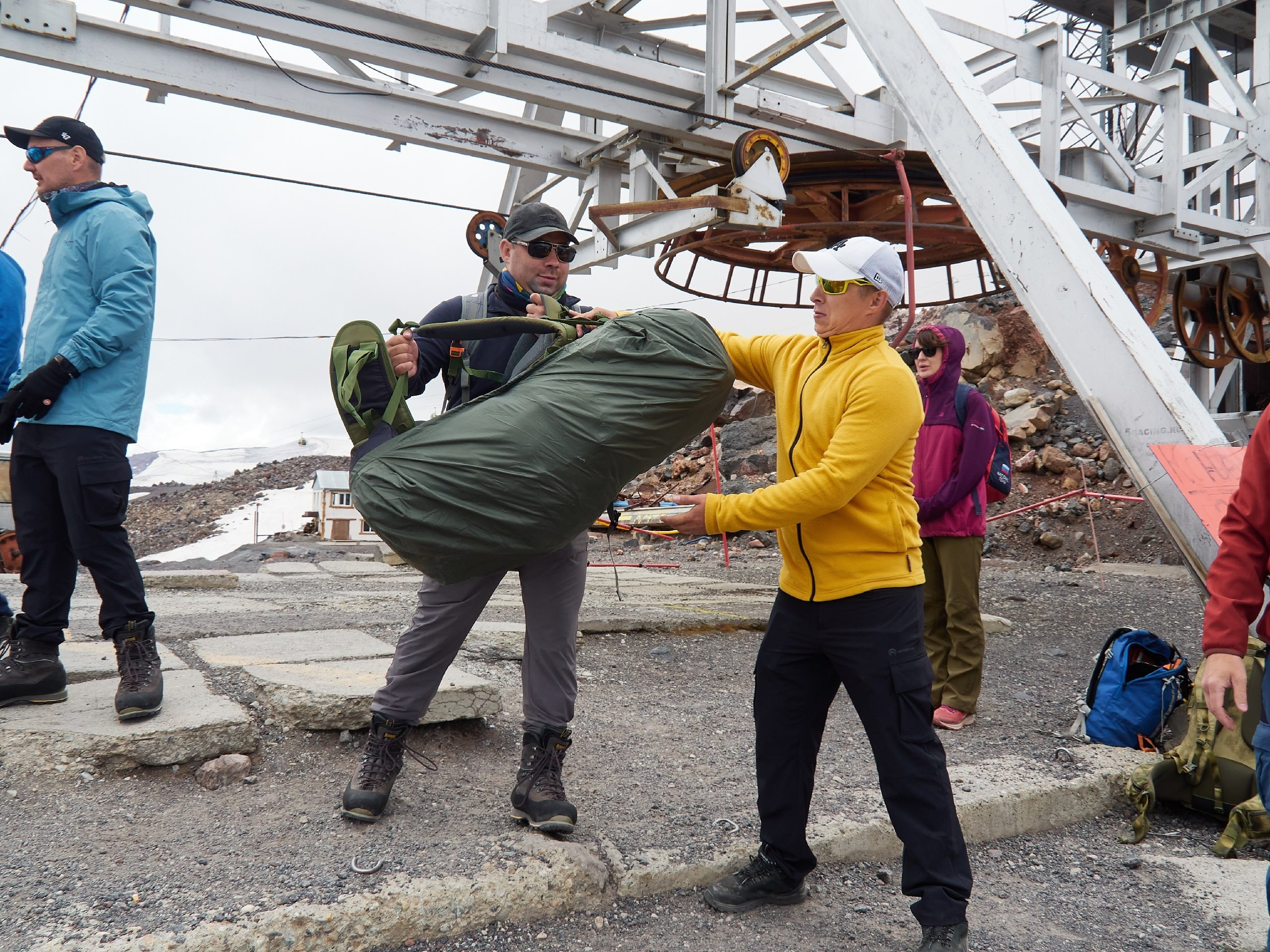 Горный, высотный Фотограф на Эльбрусе Георгий