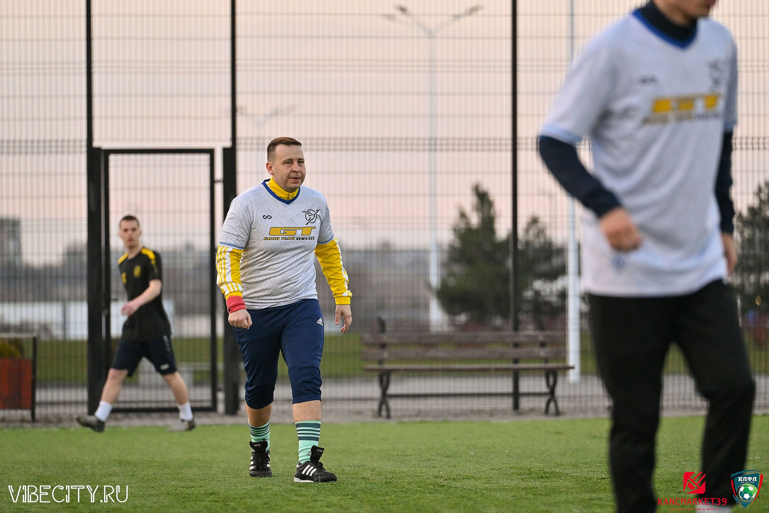 XX ЧЕМПИОНАТ КАЛИНИНГРАДСКОЙ ЛФЛ КАНЦМАРКЕТ39 сезона 2024–2025 гг. VIBECITY.RU Вайб Сити Ру Фоторепортажи Фотоотчеты Калининград