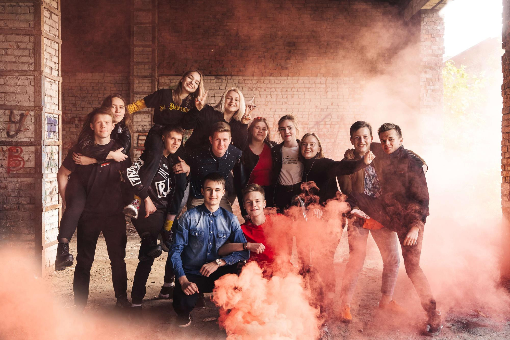 Школа. Выпускные альбомы в Томской области. Видеосъёмка на выпускной