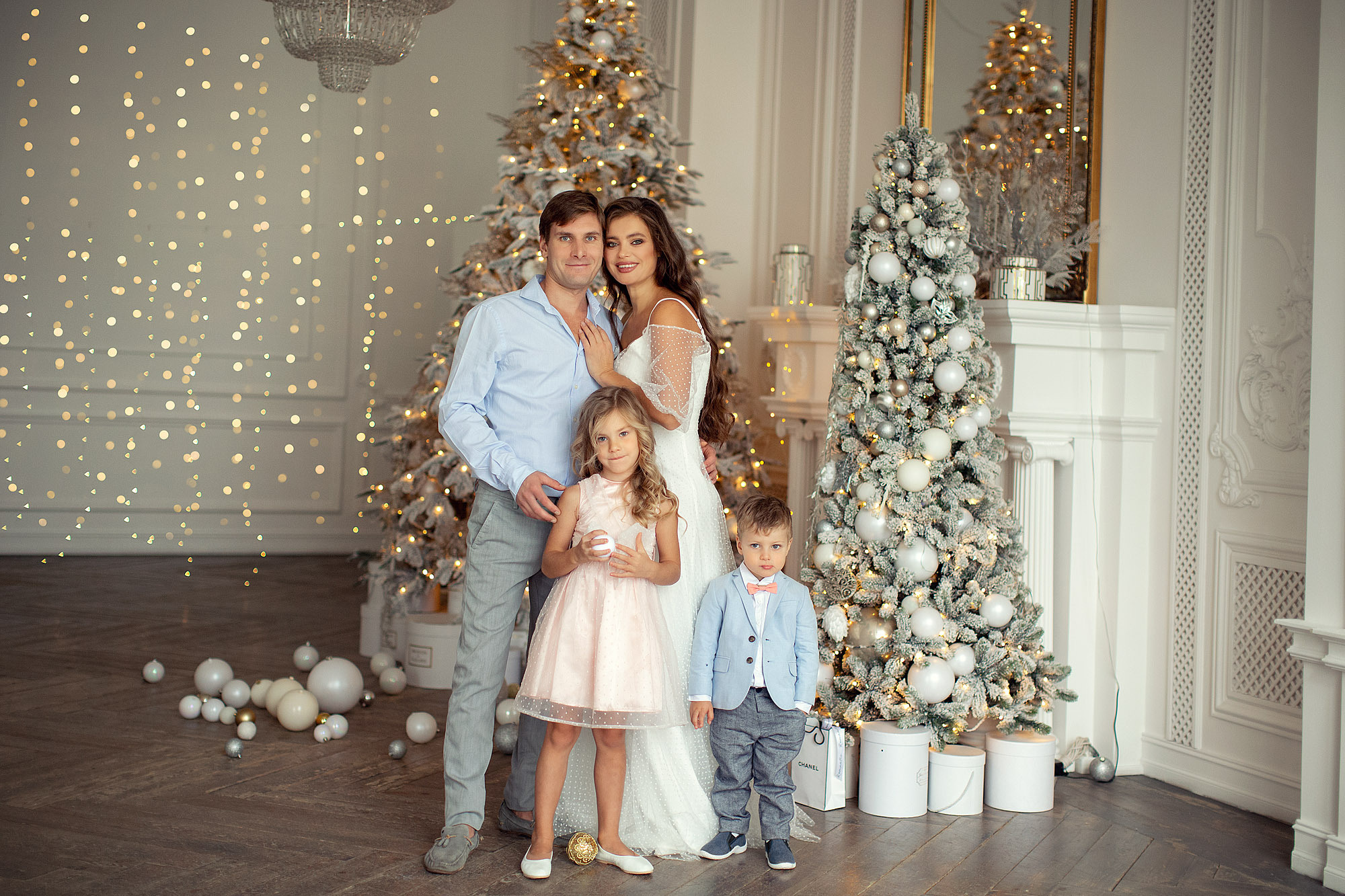 Новогодняя семейная фотосессия в студии. Tatyana Nadezhdina Family photographer